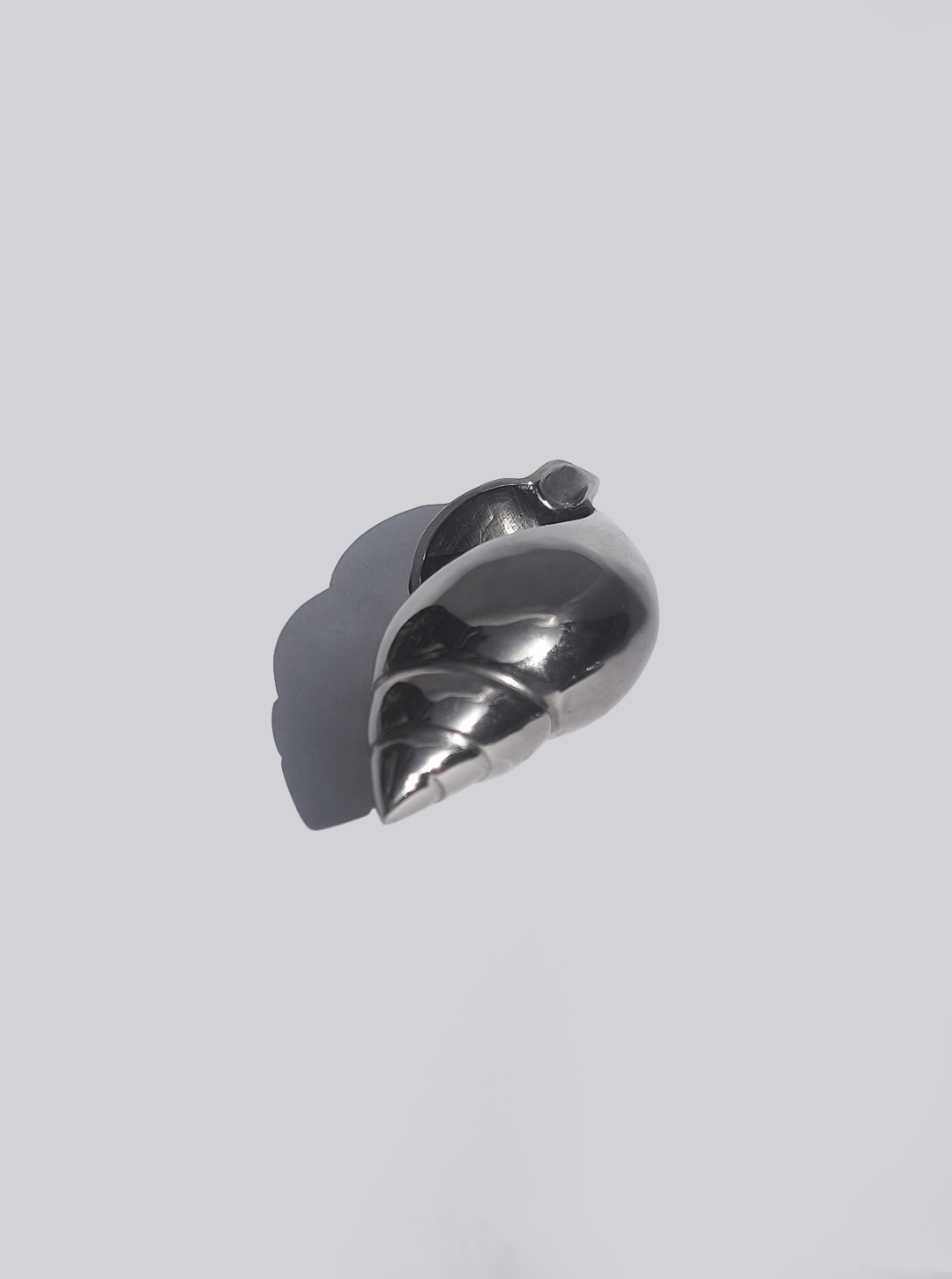 les-objoies-small-ashtray-1.png