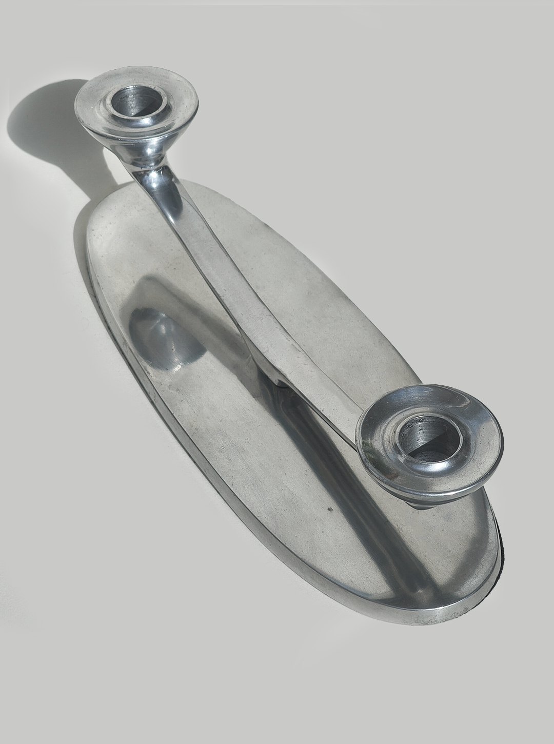 les-objoies-candle-holder-brass-grey-1.png