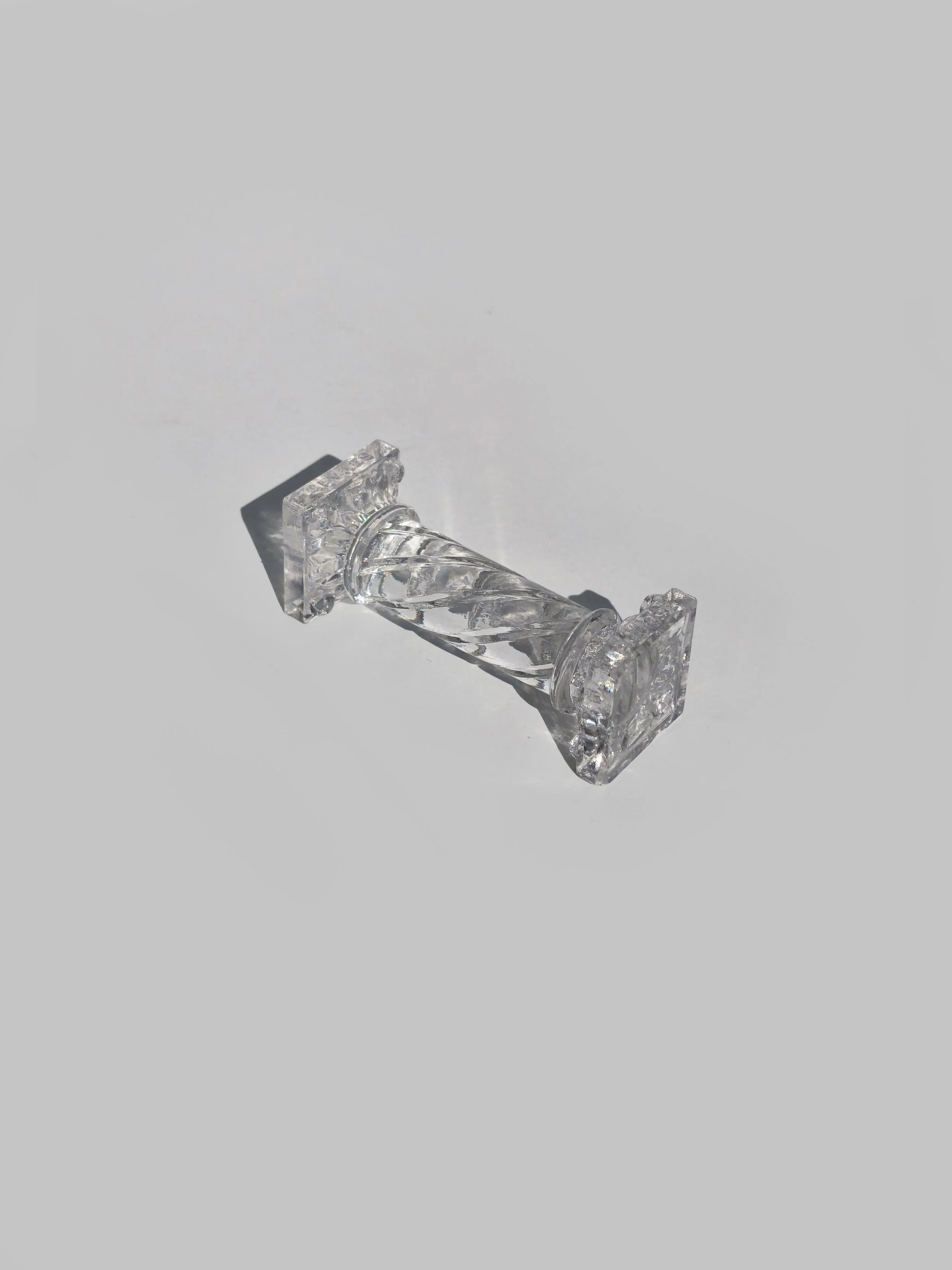 les-objoies-glass-porte-couteau-sevres-4.jpg