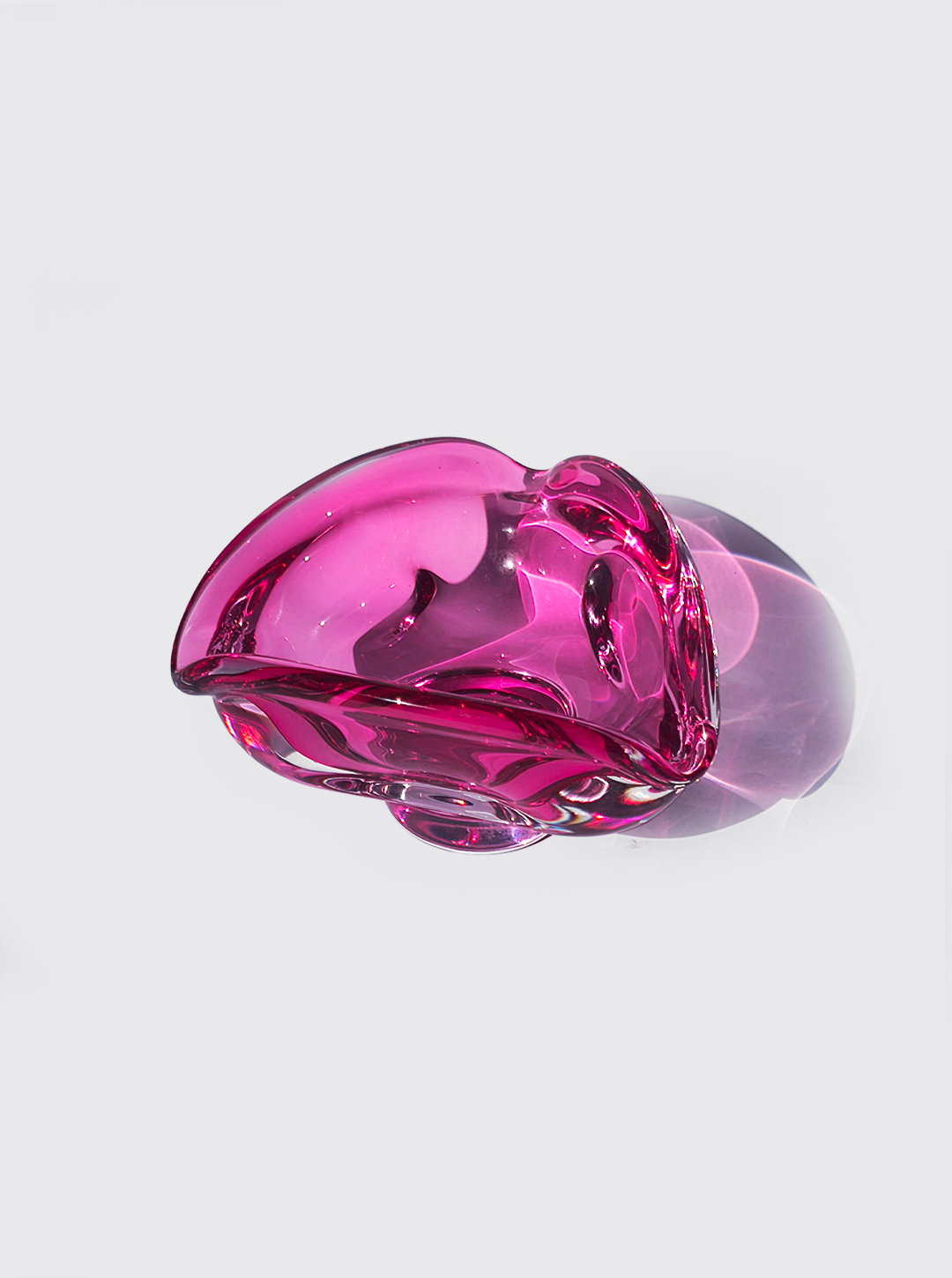les-objoies-pink-glass-vide-poche-4.png