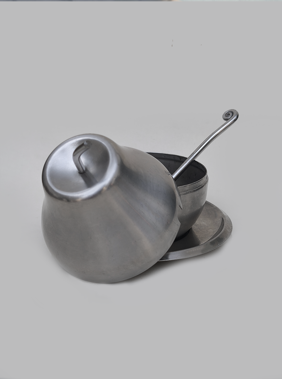 les-objoies-pear-sugar-pot-steel-5.png