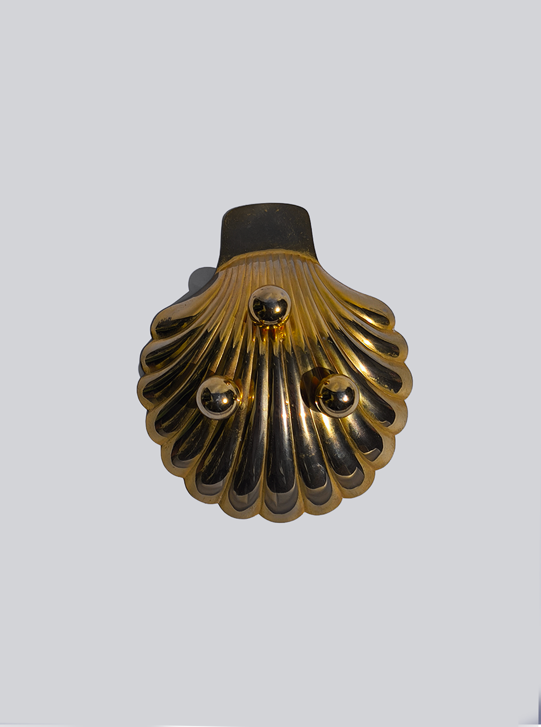 les-objoies-gold-shell-vide-poche-1.png