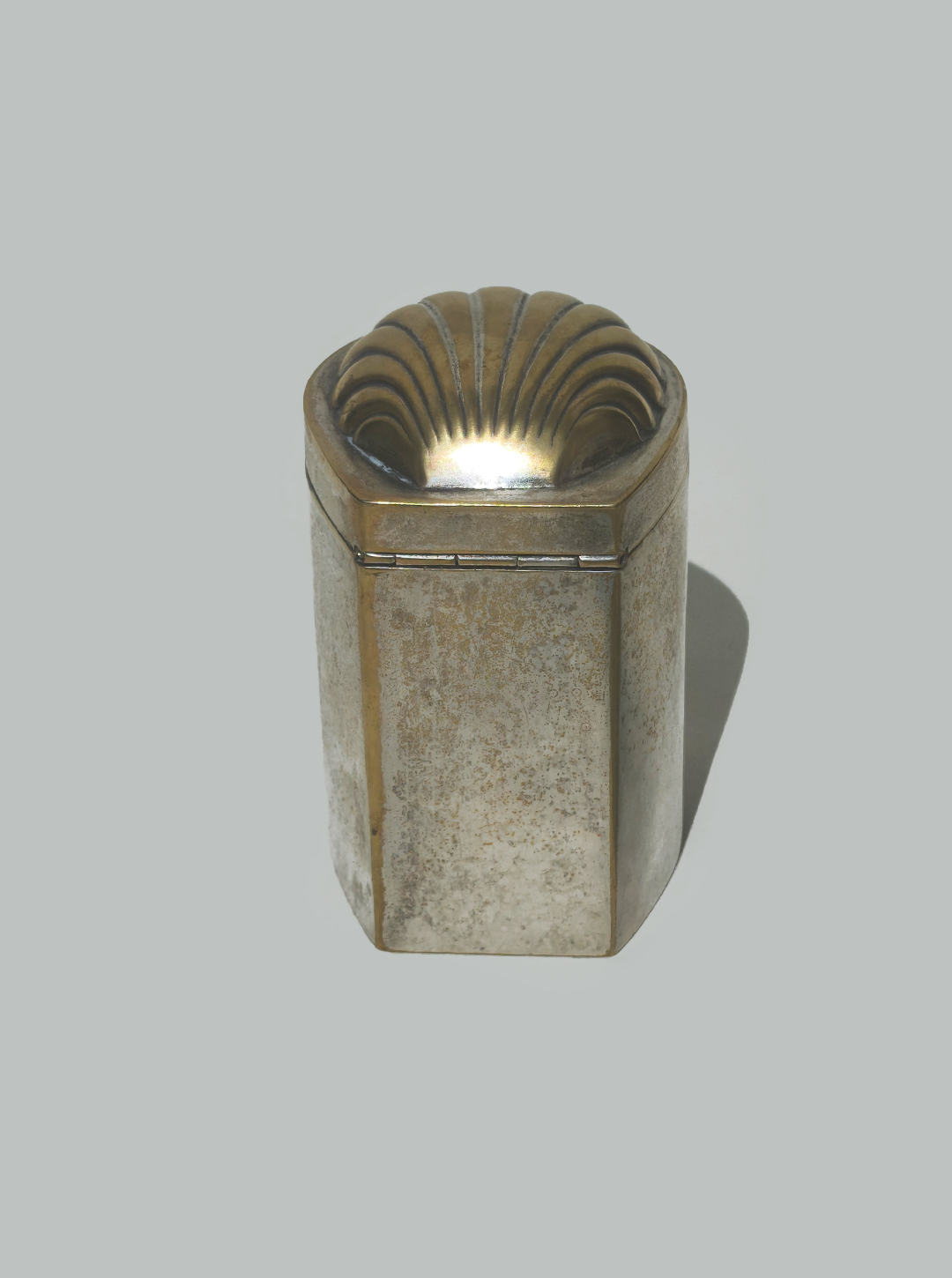 les-objoies-shell-box-brass-silver-5.png