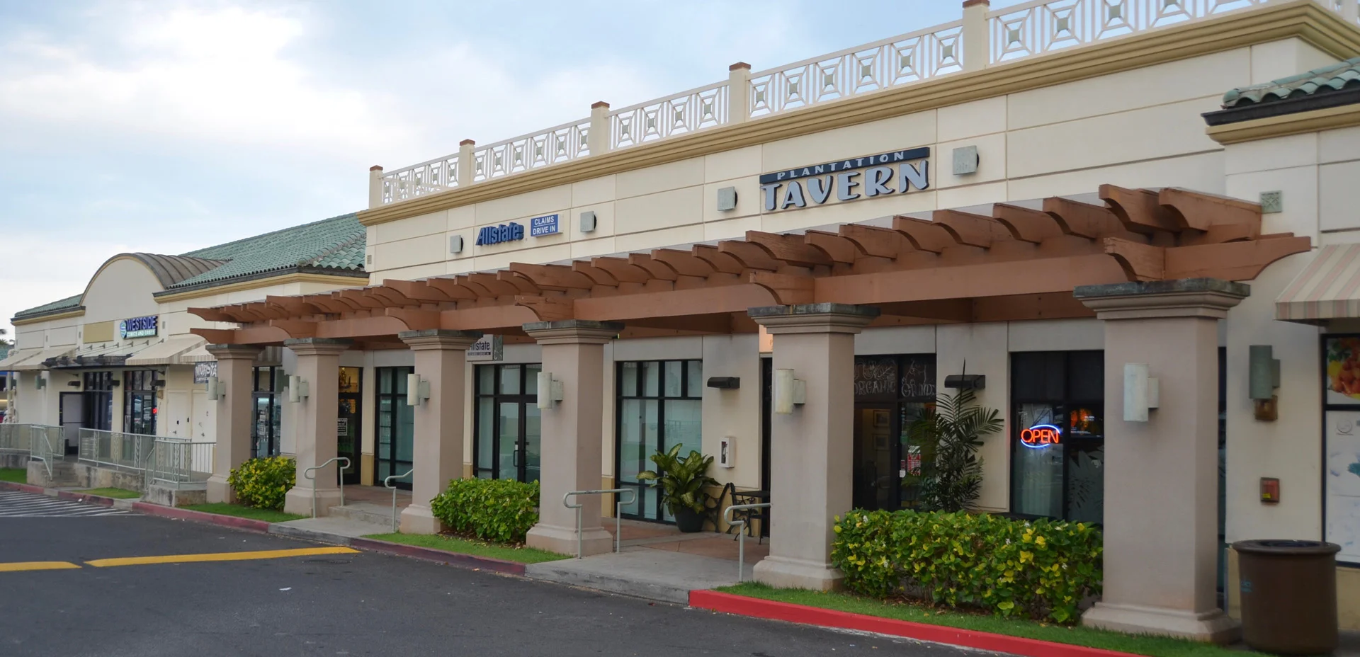 Contact us Kapolei Marketplace — Kapolei Marketplace