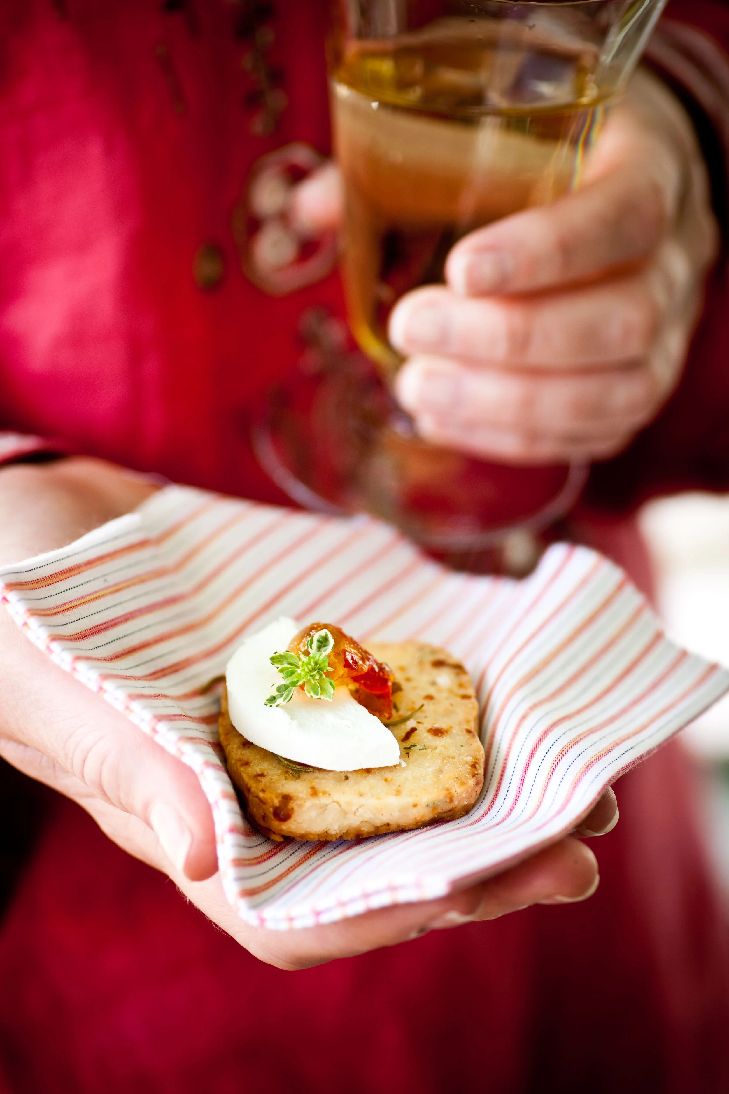 rosemary cheese crackers-sara_shoot4_0218.jpg