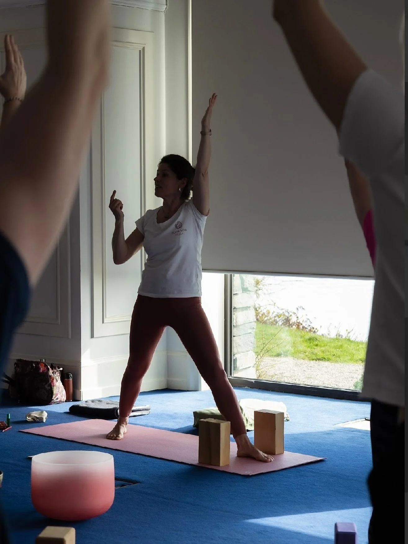 Fredags Frihet 

&laquo;Anker i det ustabile

Verden er ustabil, n&aring; kanskje mer enn noen gang. Og livene v&aring;re blir dermed ustabile. Som vi sier; livet skjer. Og det gj&oslash;r det, hele tiden. 

Det skaper utrygghet, frykt, og p&aring;vi