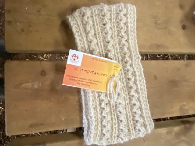 Cream headband (style 3).jpg