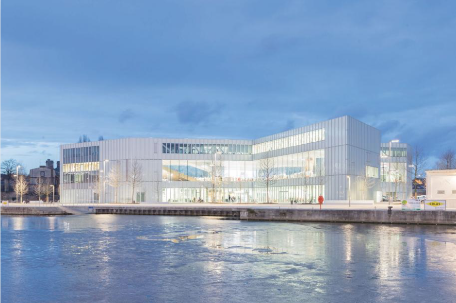 Talking about Caen : Caen Library in TRACES