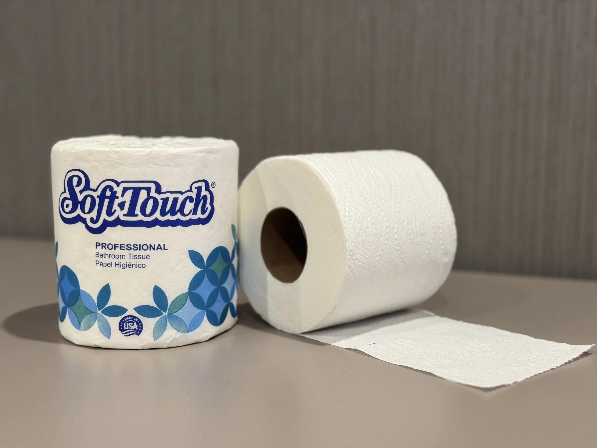 ST-448  
Description: 2 Ply White  
Size: 4.1" x 3.5"  
Rolls/Case: 48  
Sheets/Roll: 400  
Cases/Pallet: 55  
Case Cube: 2.25  
Full Truckload Quantity: 1430 Cases