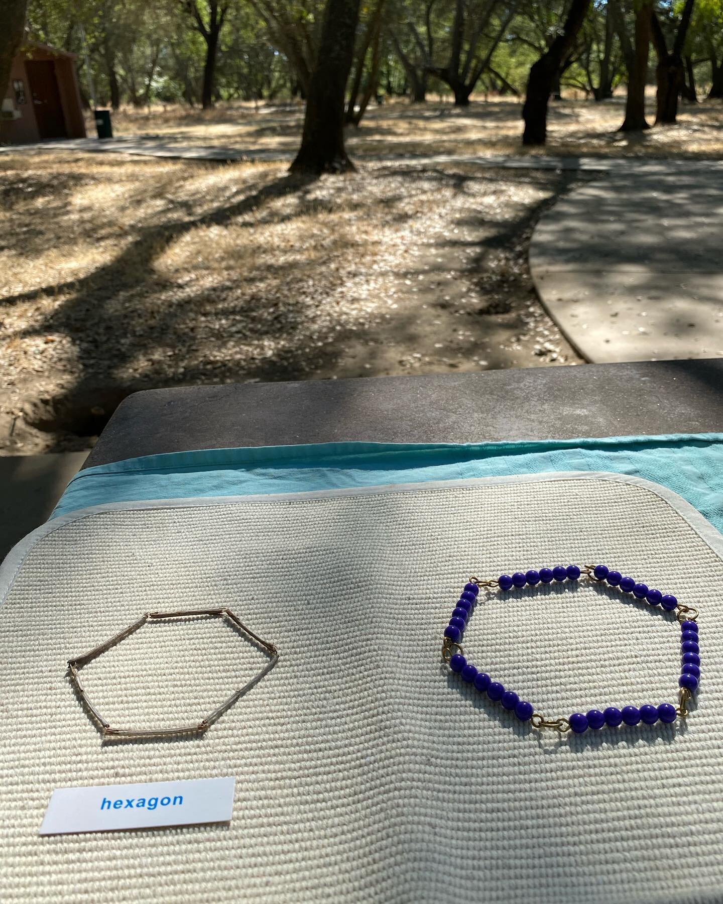 Building polygons with natural, found materials, the Geometric Cabinet form cards and short bead chains. 
🌾
#geometry #natureactivities #optoutside #montessoriinnature #forestschool #microschool #homeschool #experientiallearning #outdoorclassroom
🌾