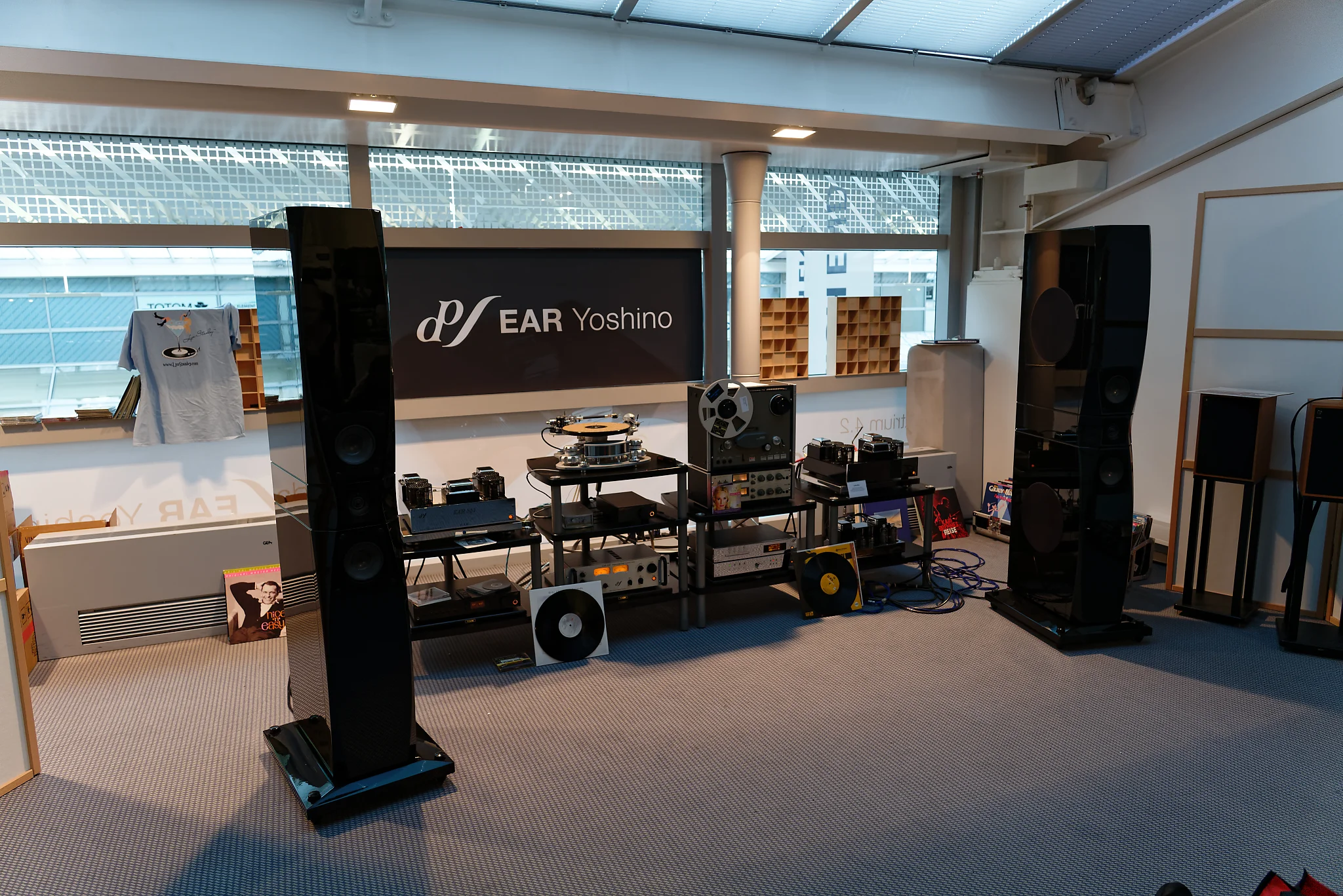 E.A.R AUDIO