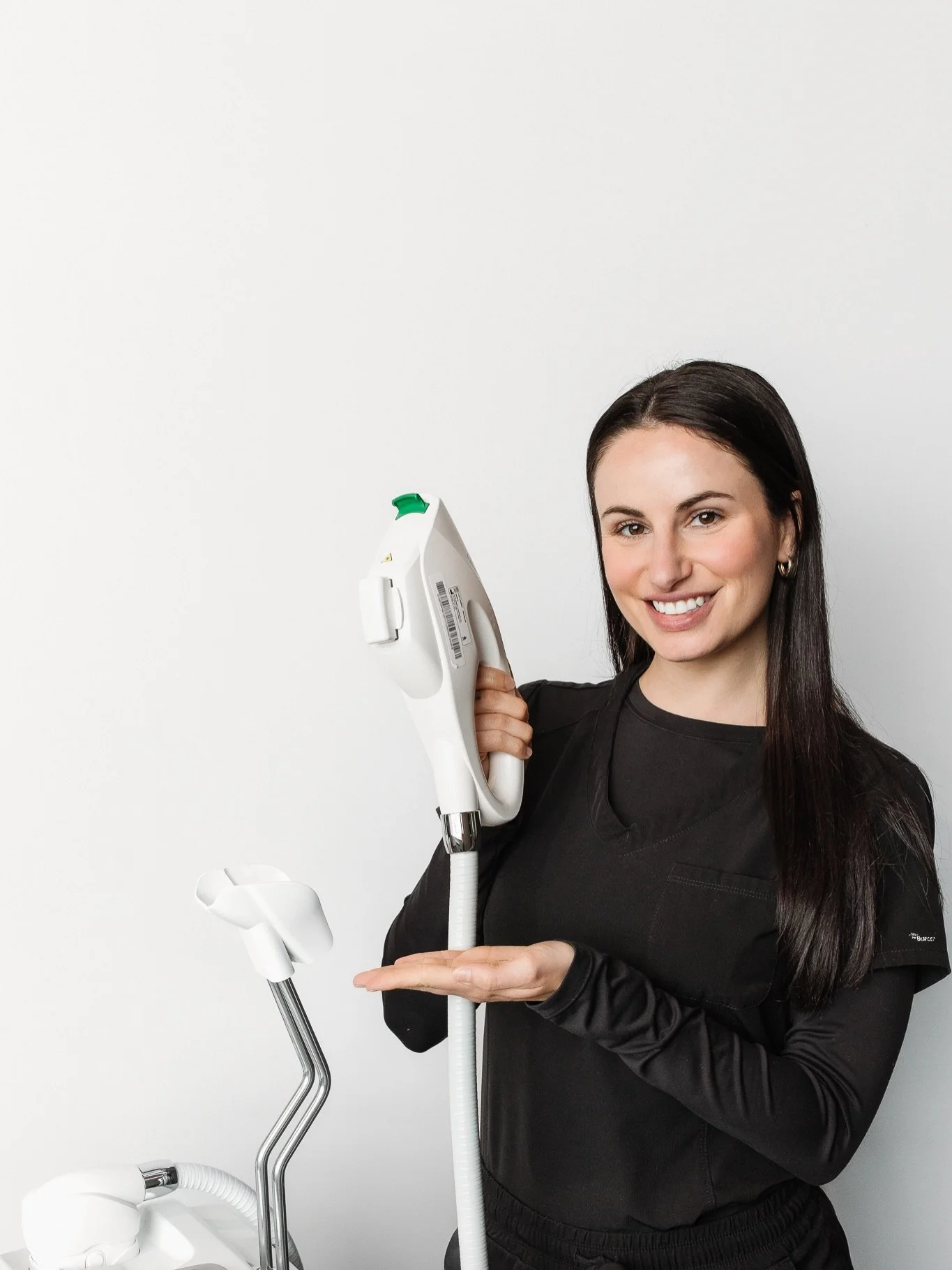 Meet your new obsession. 😊
&ldquo;The Lucent IPL&rdquo;
Stunning results for evening out your skin tone. Picture IPL as a secret trick to minimize your makeup needs. It tackles sun damage and redness!

Interesting fact: IPL is not an actual laser bu