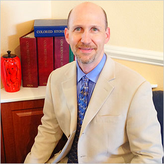 Brad Congress Third generation jeweler, Graduate Gemologist, Numismatist (ancient coins) and historian.