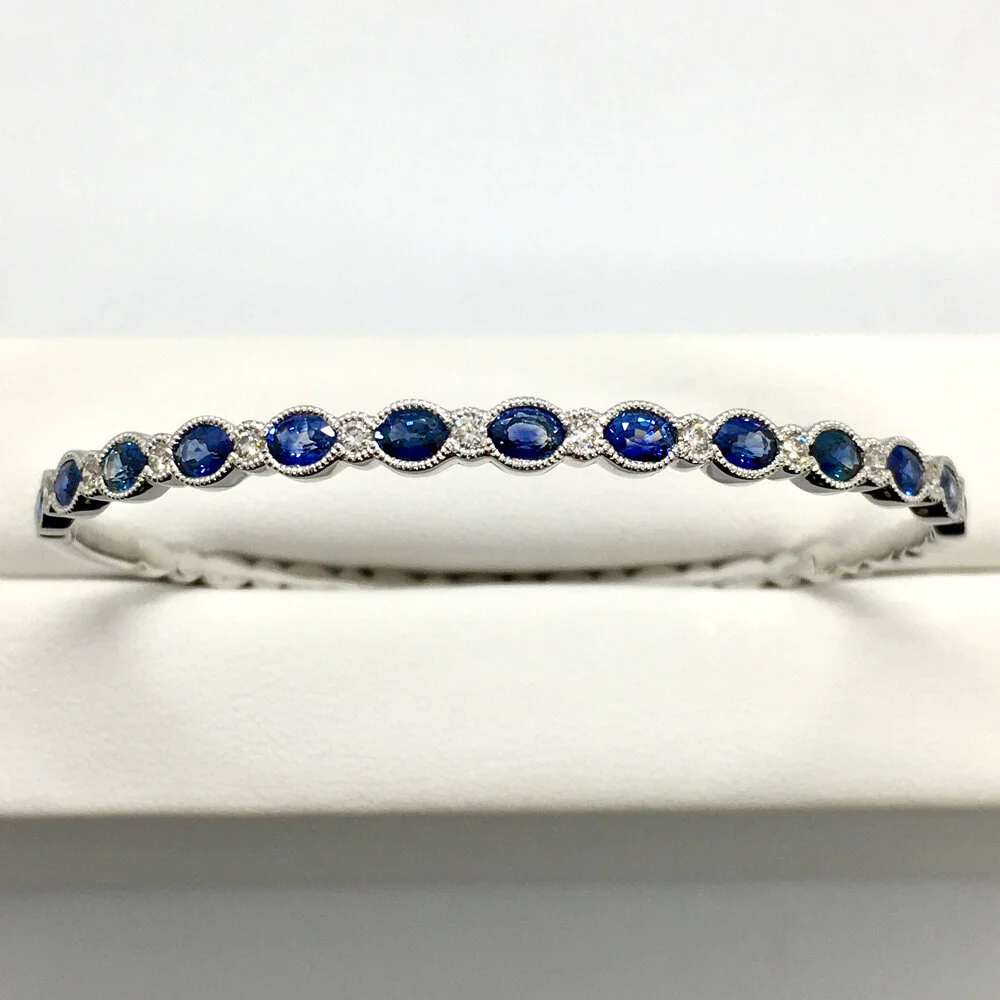 18K White Gold Oval Sapphire &amp; Diamond Bangle