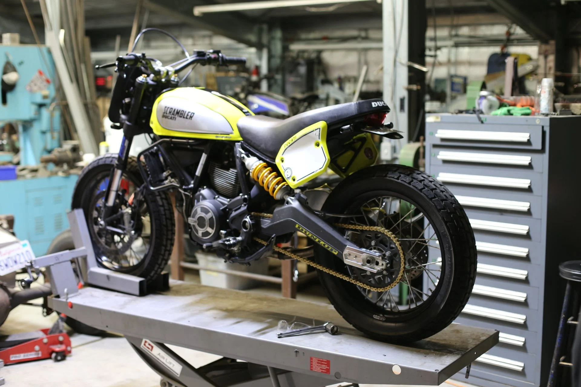ducati scrambler swingarm