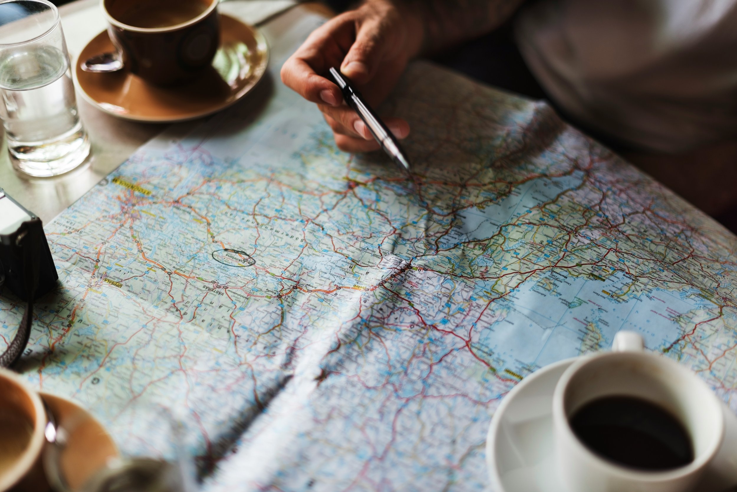 Why Human Travel Designers Still Matter in the Age of AI