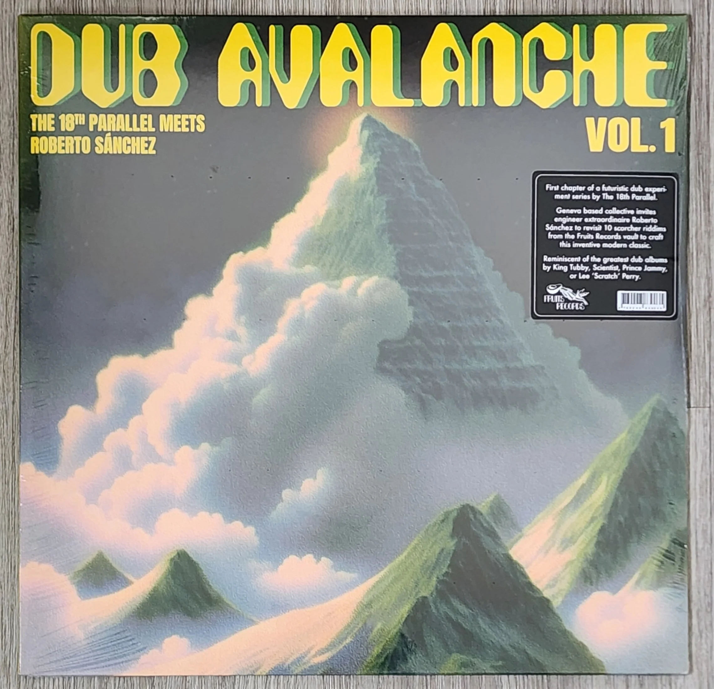 The 18th Parallel meets Roberto Sanchez – Dub Avalance Vol. 1 - LP