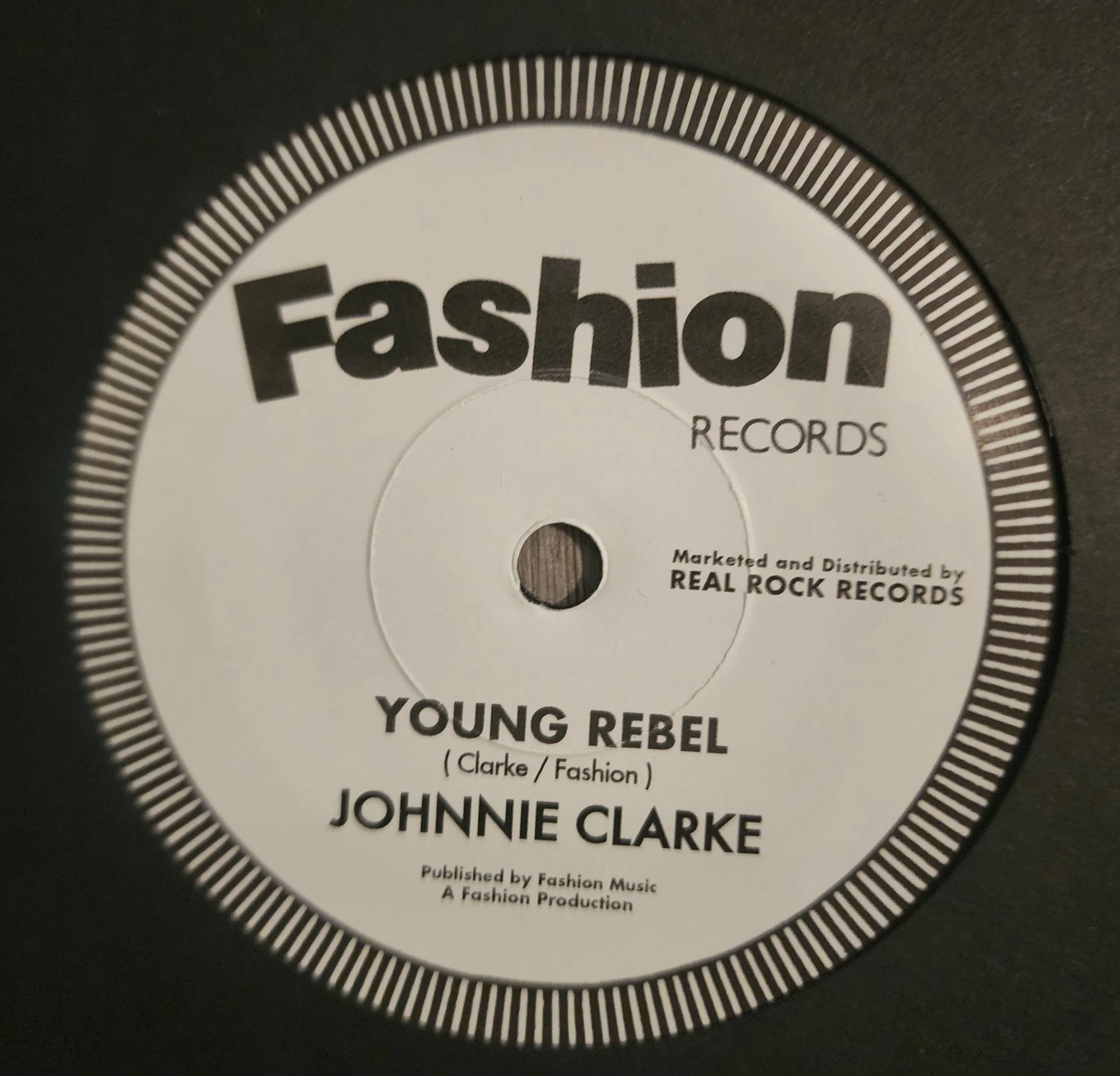 Johnnie Clarke / Dub Organiser - Young Rebel + Rebel's Dub - 7