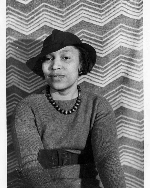 Today&rsquo;s inspiration: Zora Neale Hurston. One of the first African-American woman filmmaker and pioneer in ethnographic films. 🖤
.
.
.
.
.
.
#zoranealehurston #early20 #films #africanamerican #love #womeninfilm #womenproducer #ethnographic #art