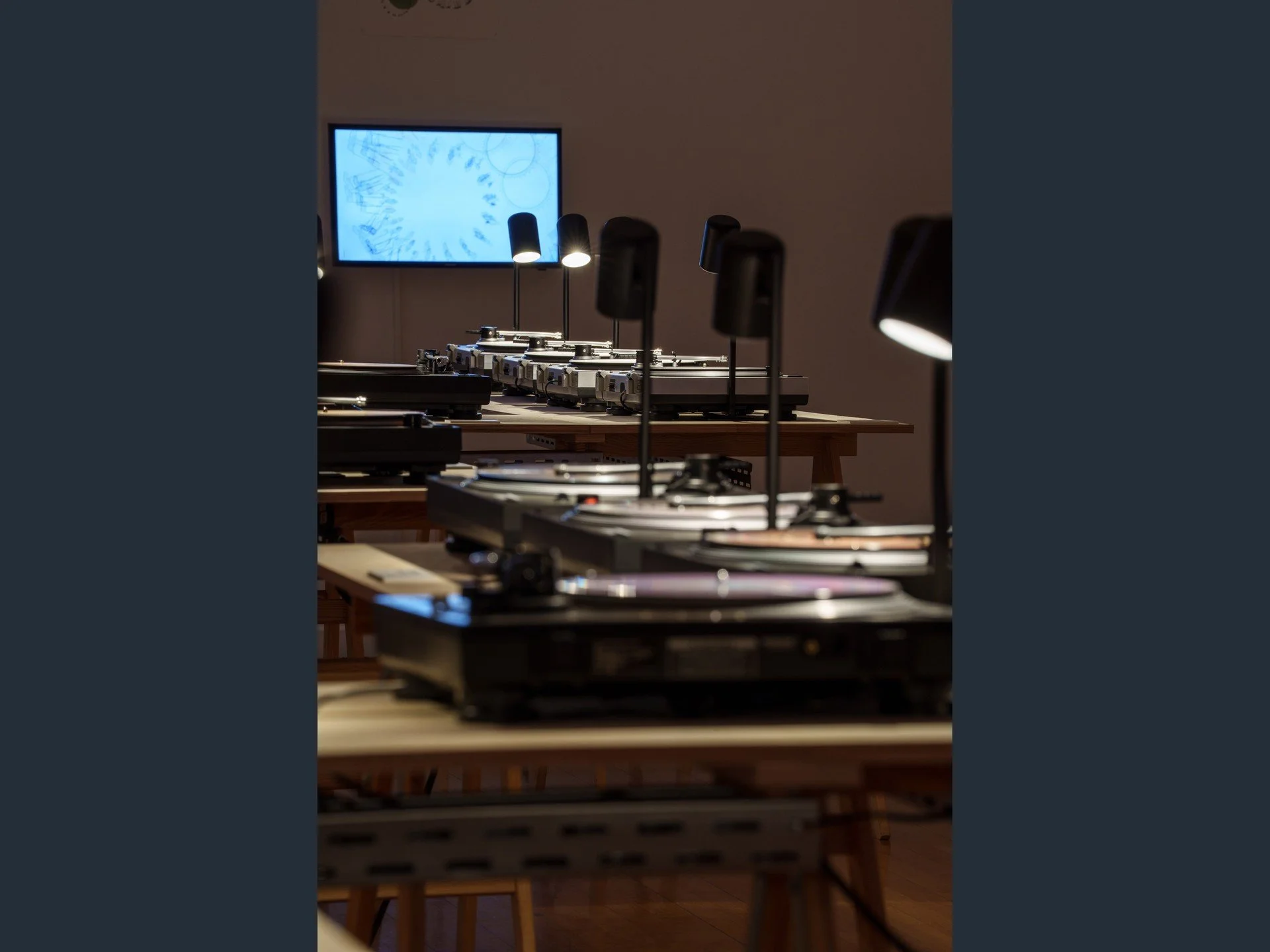 I was very happy to have my Orbit project included for a second time in the Turn On exhibition, a group show around phonotrope art. This was initially curated and shown at @rotondes in Luxembourg last year and was just recently shown at @citemusicale