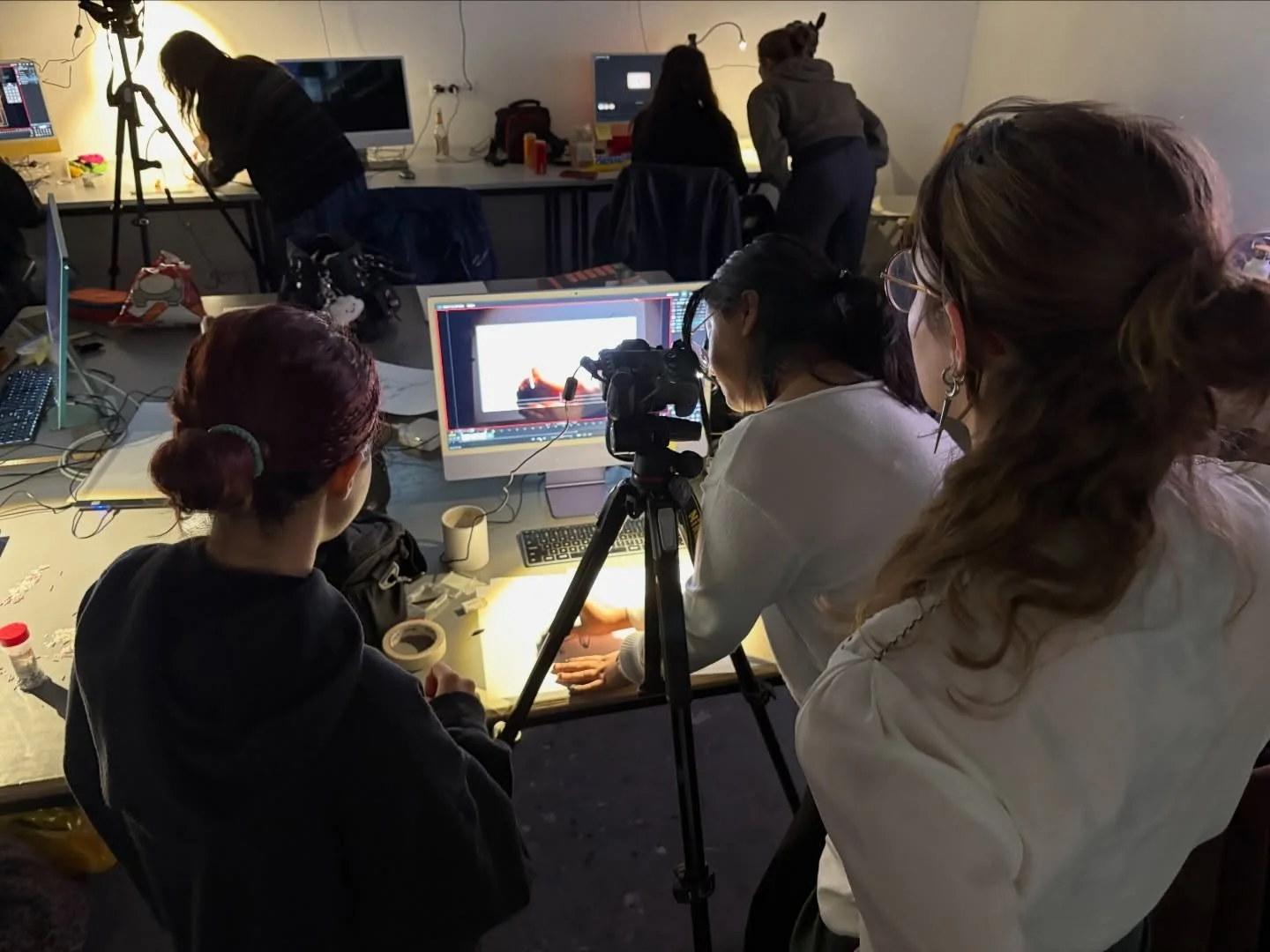 Always nice to visit @aki_art_and_design in Enschede for my annual hand-made animation workshop for Moving Image, Crossmedia Design and Fine Art students. My favorite thing is to share my experience of animation as a fine art practice! The students m