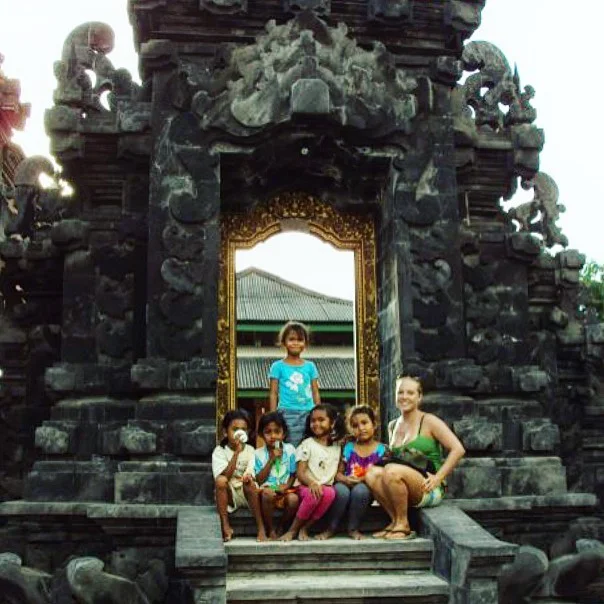 This 2009/2019 photo thing going around prompted me to look up old pics and see what the hell I was doing 10 years ago. As it turns out: running amuck in Bali, surfing and exploring Costa Rica, flying tiny planes to Bocas del Toro, hanging out in ham