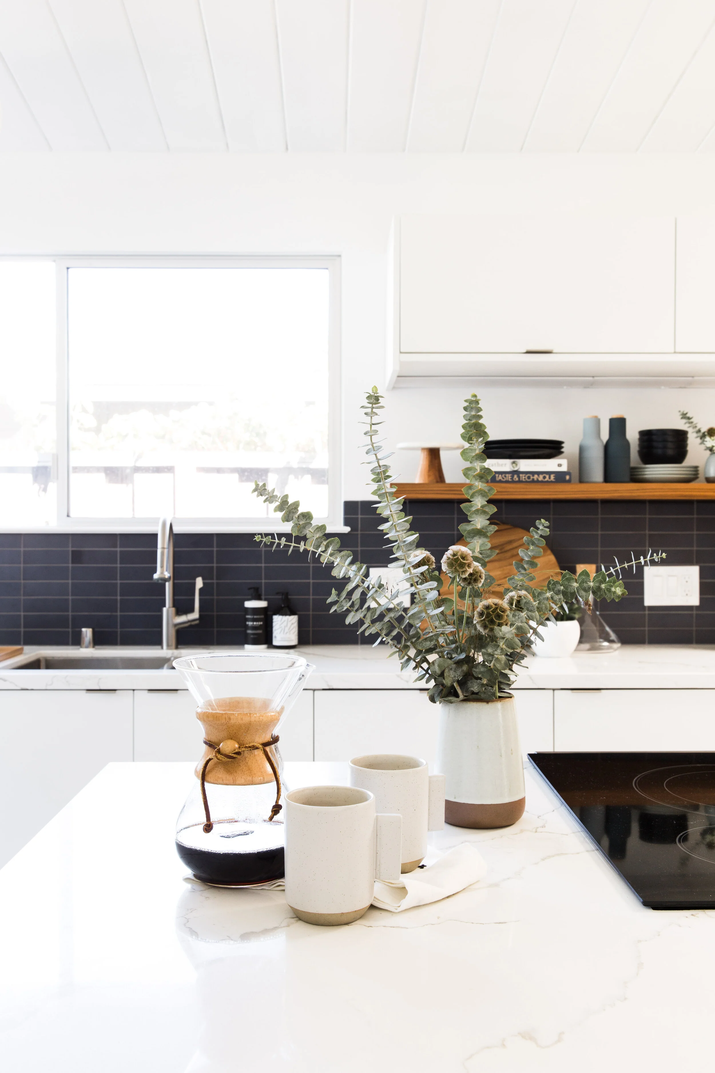 Eichler Kitchen Renovation — cathie hong interiors