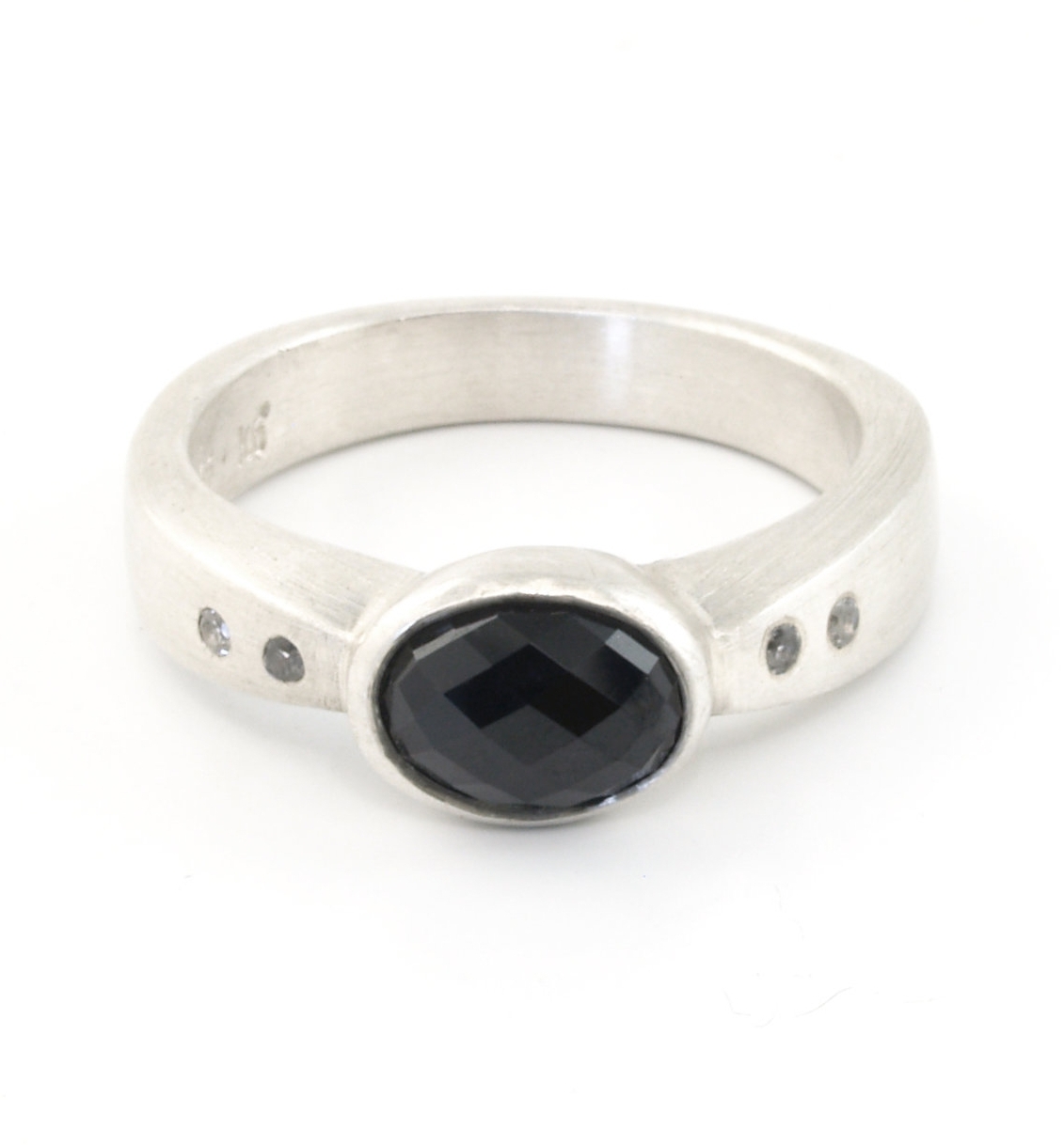 Arch Ring_Sterling_Spinel_front.jpg