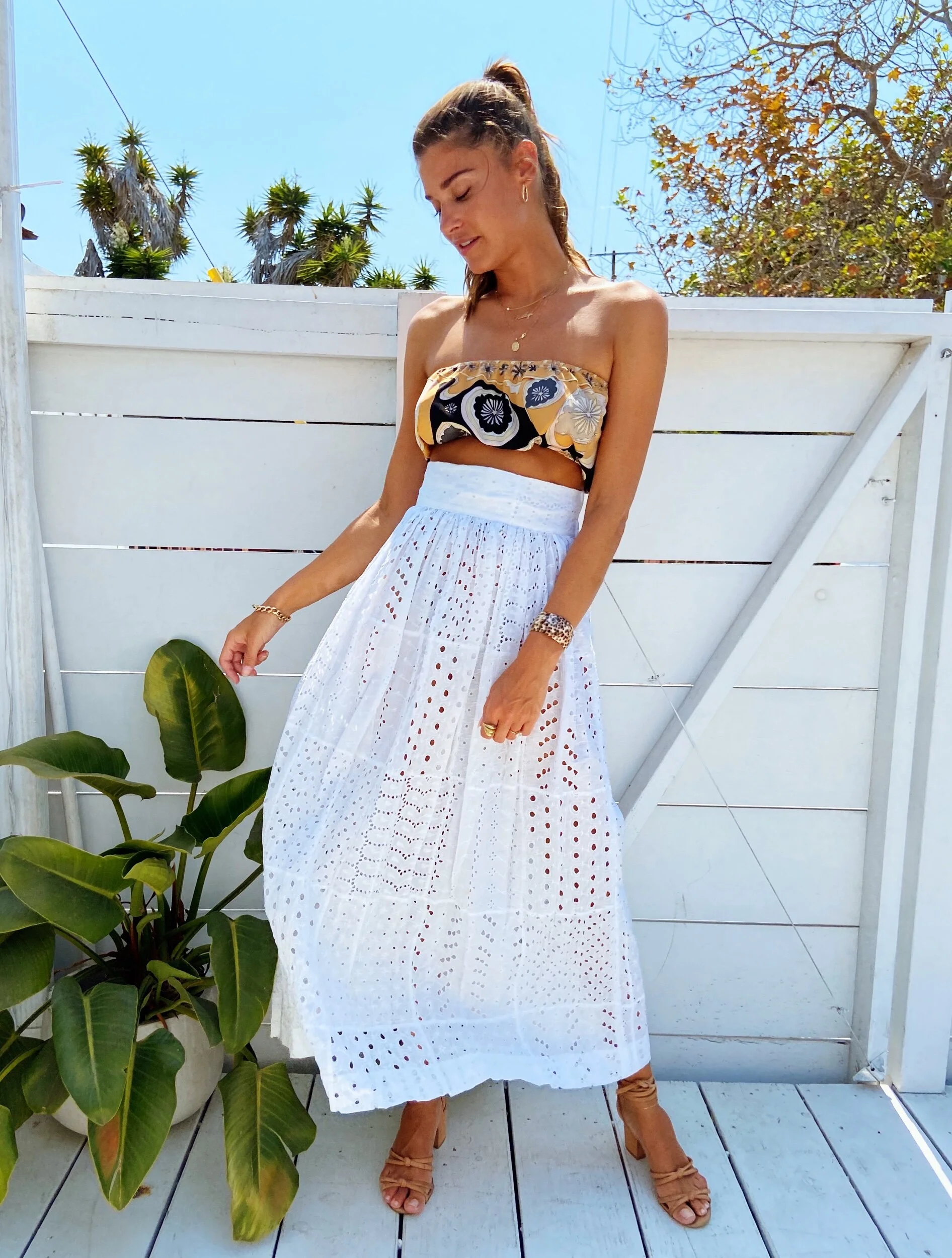 982AD7C5-BB44-42B1-9F1F-73D913D73079