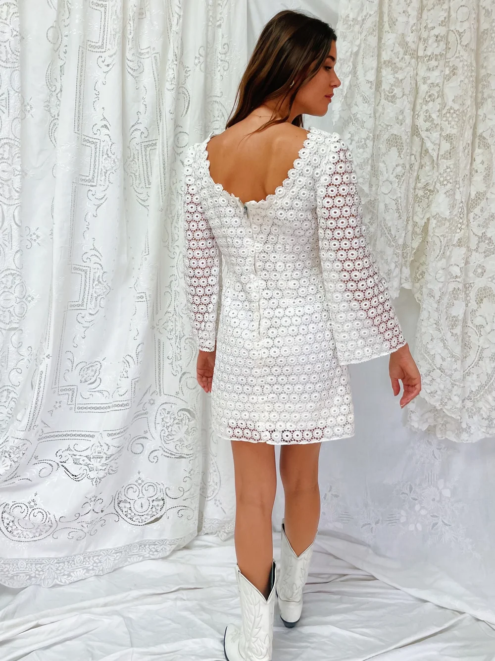 1960s Lace Mini Dress Madly Vintage 1960s Lace Mini Dress Madly Vintage