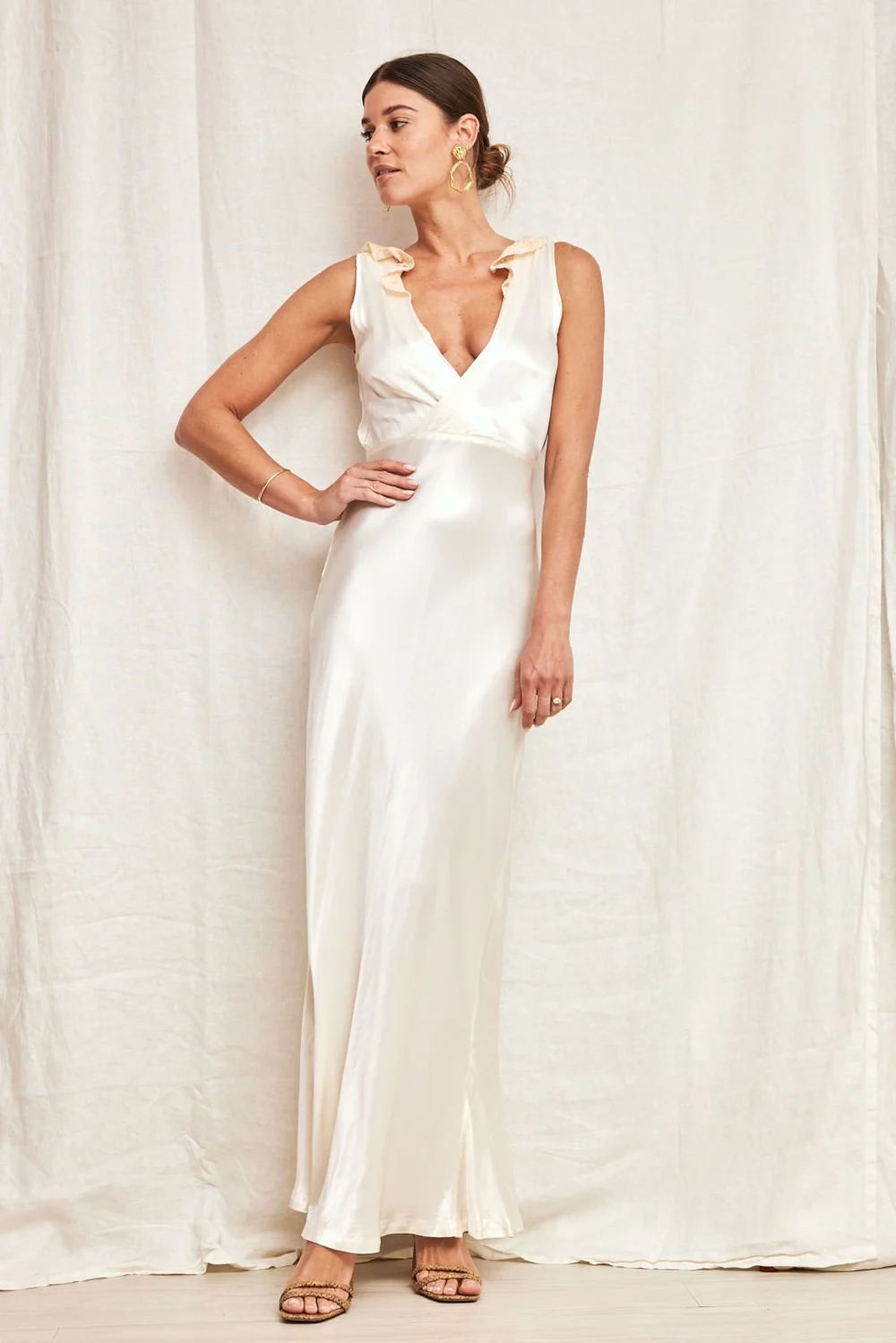 halter top satin dress Open-Back Long Halter Prom Dress with Sash main image 0