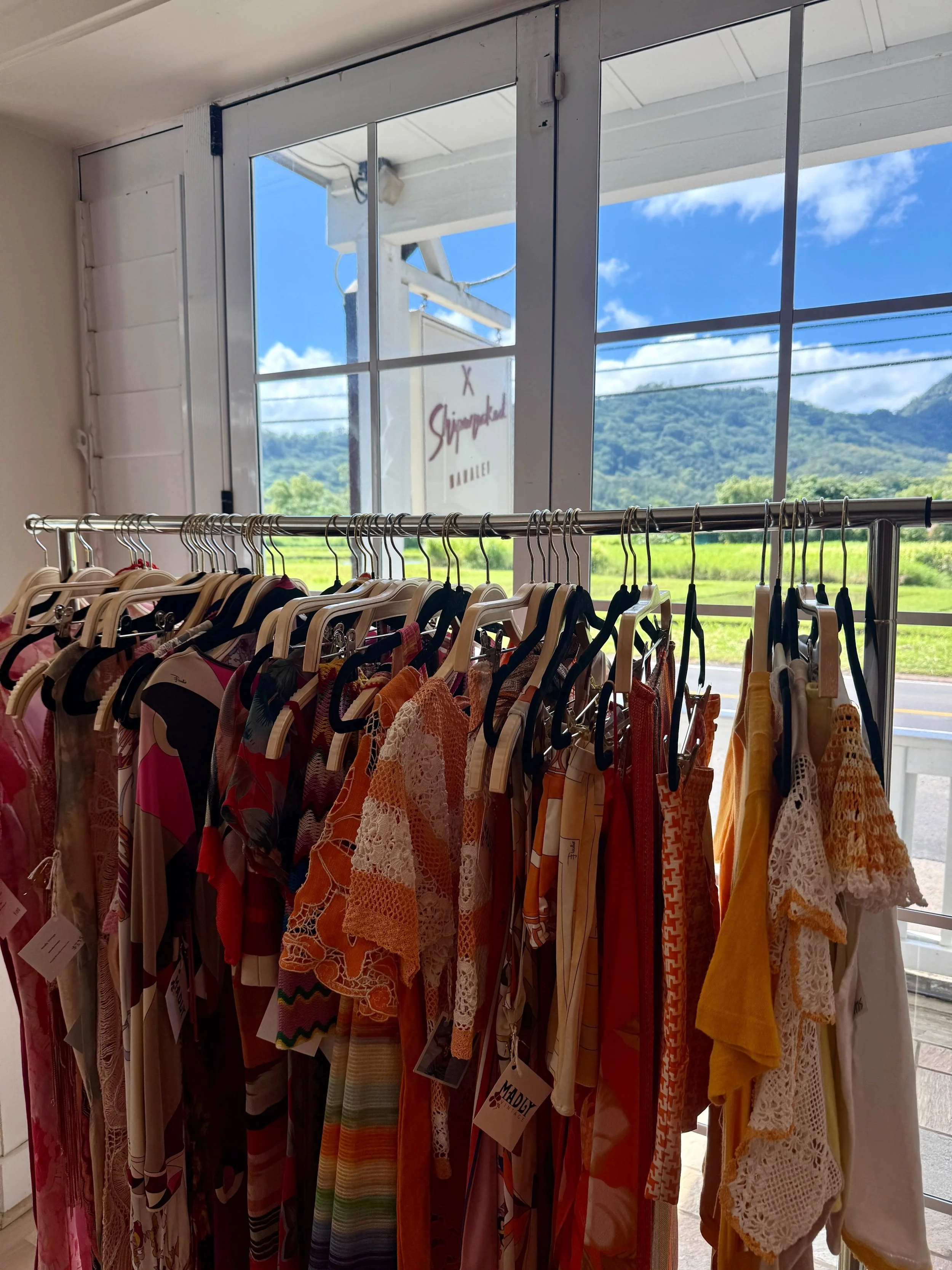 When a long time customer / fast friend says, &ldquo;Hey, I think you should come to Kauai and do a pop up. Oh, and you can stay at my house,&rdquo; it&rsquo;s an immediate YES. 🌺 

The bonus was what a great day it turned out to be. I met so many g