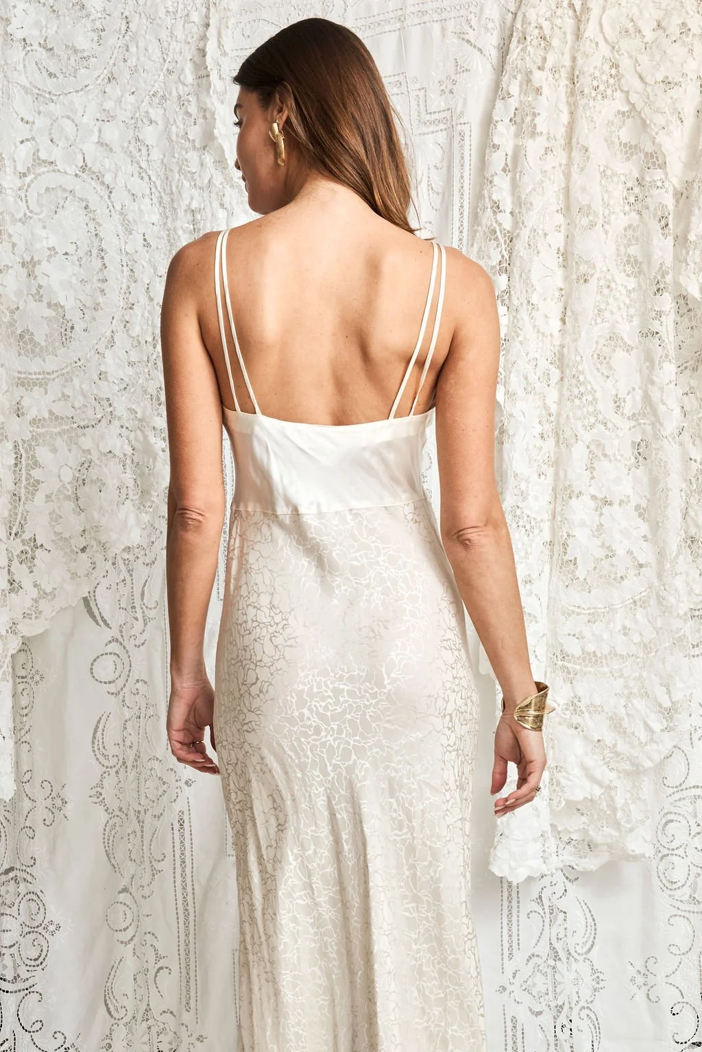 MadlyVintage_250210_1404.jpg
