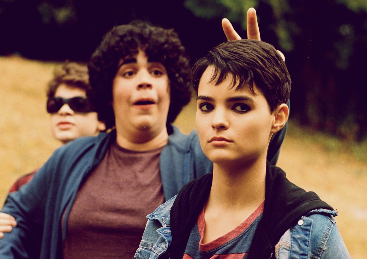 Hunter Dillon, Cyrus Arnold, Brianna Hildebrand on the set of "The Exorcist"