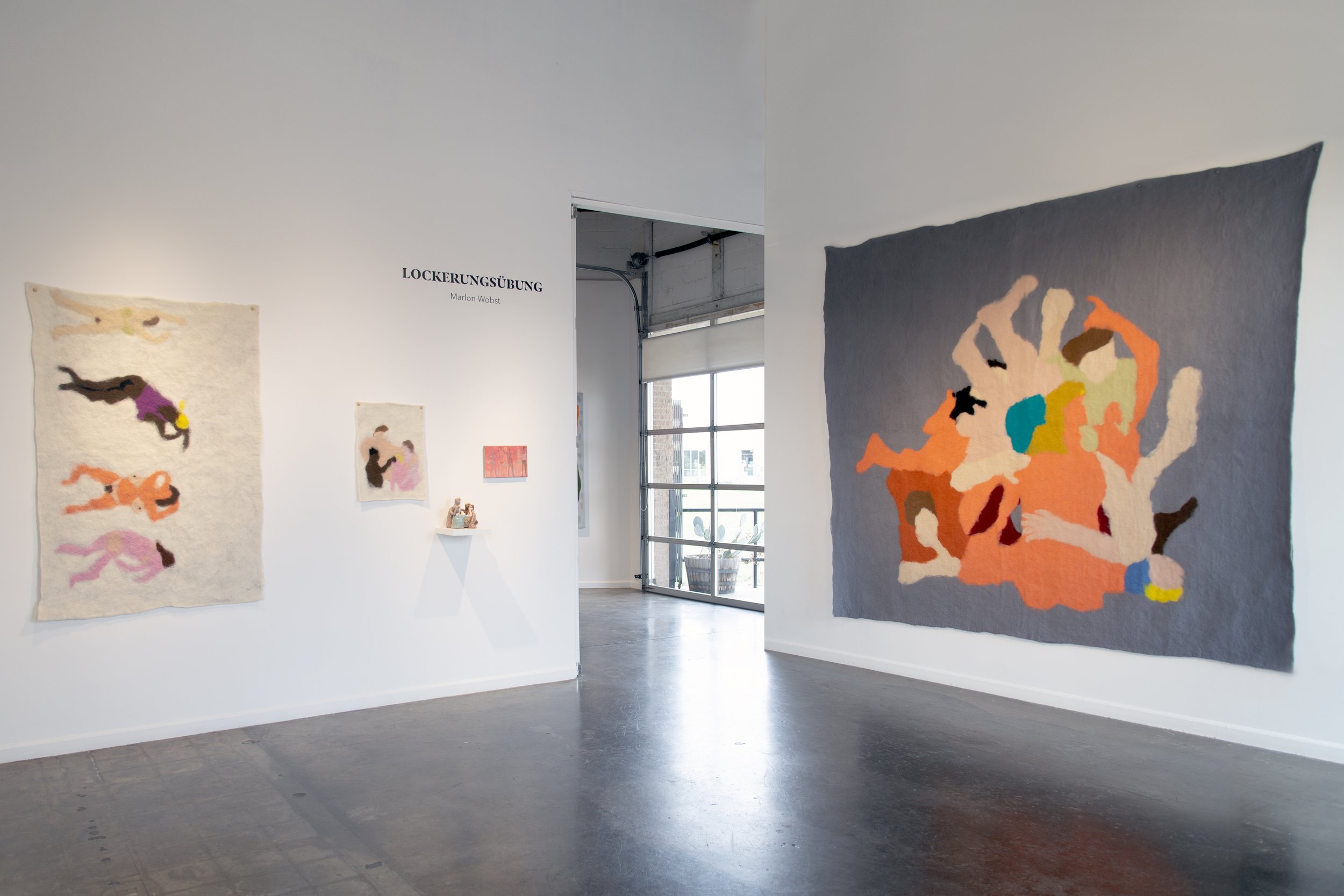 Marlon_Wobst_LOCKERUNGSÜBUNG_install_view_01.jpg