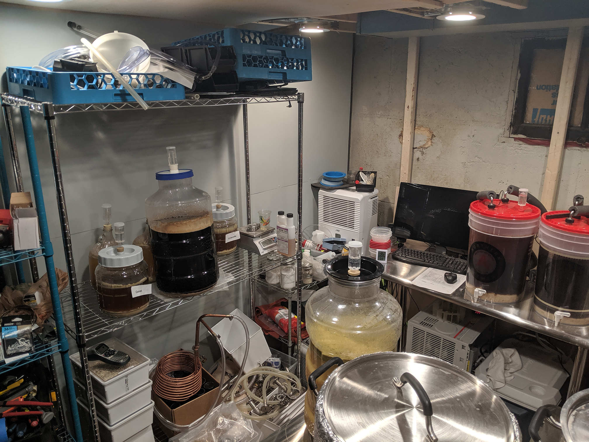 My very small and very full brewing space