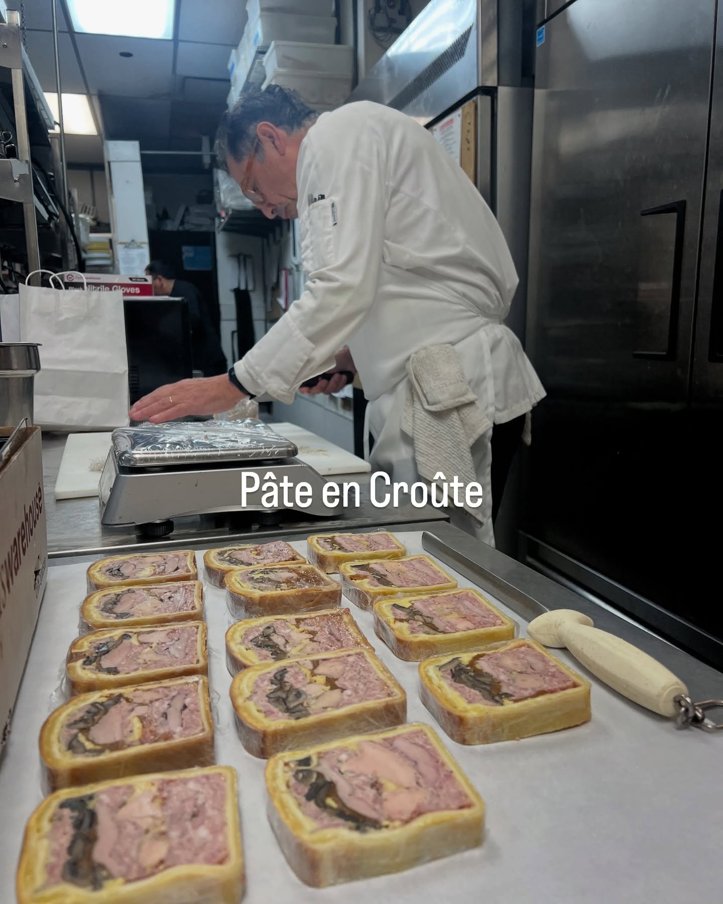 Dine at Bistronomic tonight&hellip;. The special Wednesday Burger is the Savoyard with reblochon&hellip;, and tonight Foie Gras Torchon &amp; Chef&rsquo;s P&acirc;t&eacute; en Cro&ucirc;te!!!