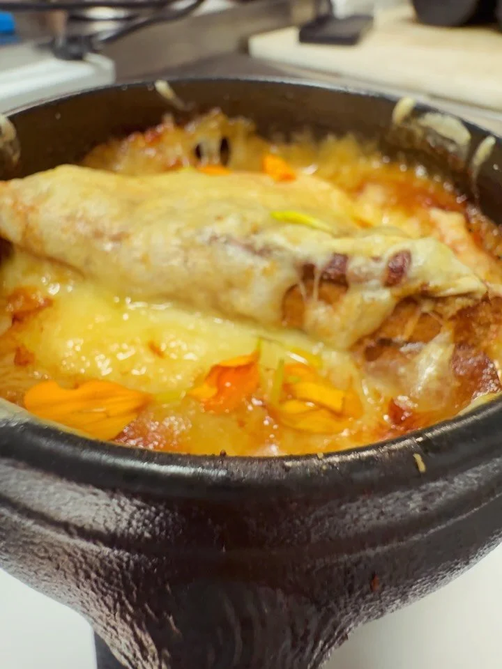 Dinner is at Bistronomic tonight! Join us for the best Onion Soup, homemade Pasta and delicious French Bistro Specials!