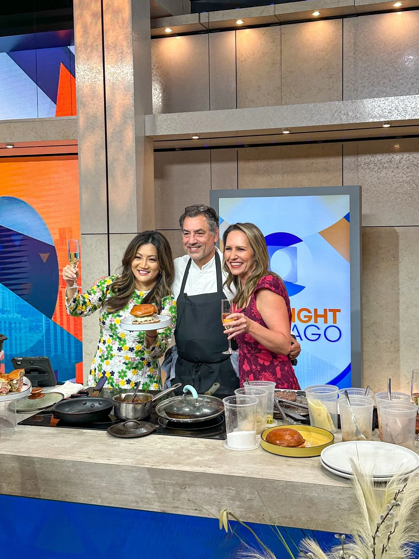 We had so much fun on the set of @spotlightwgn yesterday!  Tonight Chef Matial will compete for the title of &ldquo;Best Hamburger&rdquo; at @chicago_gourmet&rsquo;s Hamburger Hop! 

This year&rsquo;s Hamburger Hop will pit Northside against Southsid