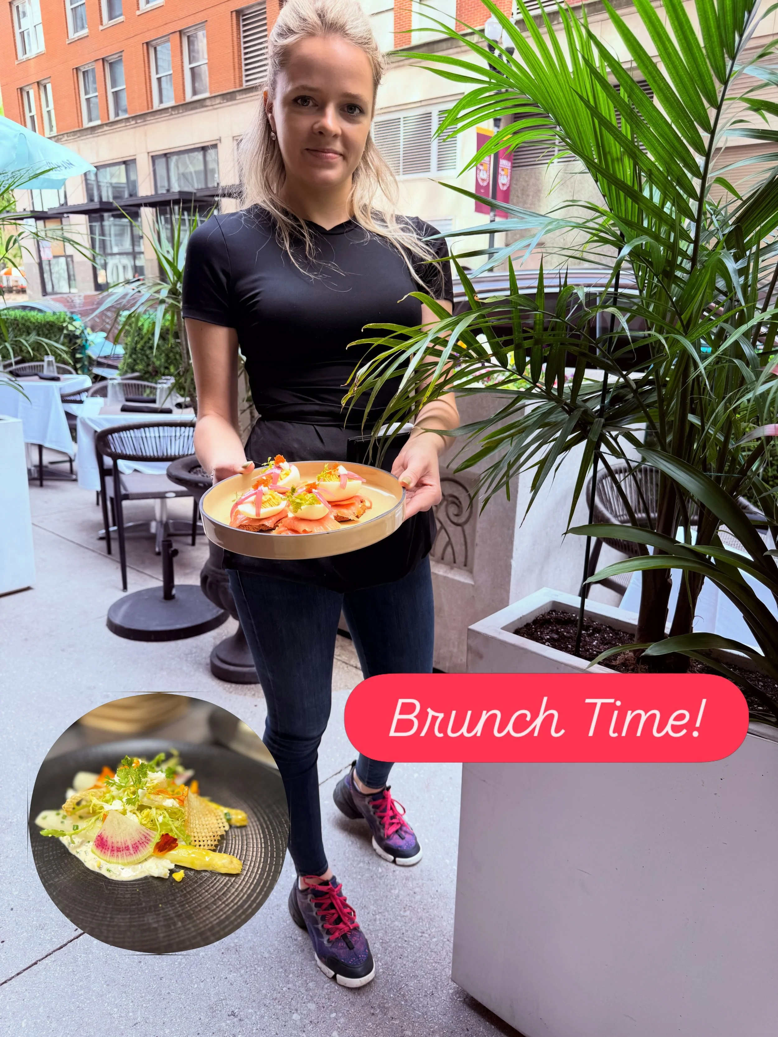 Don&rsquo;t Miss Brunch today at Bistronomic!
From the smoked Salmon Deviled Eggs to the Superb White Asparagus from France &hellip; &amp; the Bottomless Mimosa of course! #chicagobrunch #sundaybrunchday☀️🍳🥐🥞