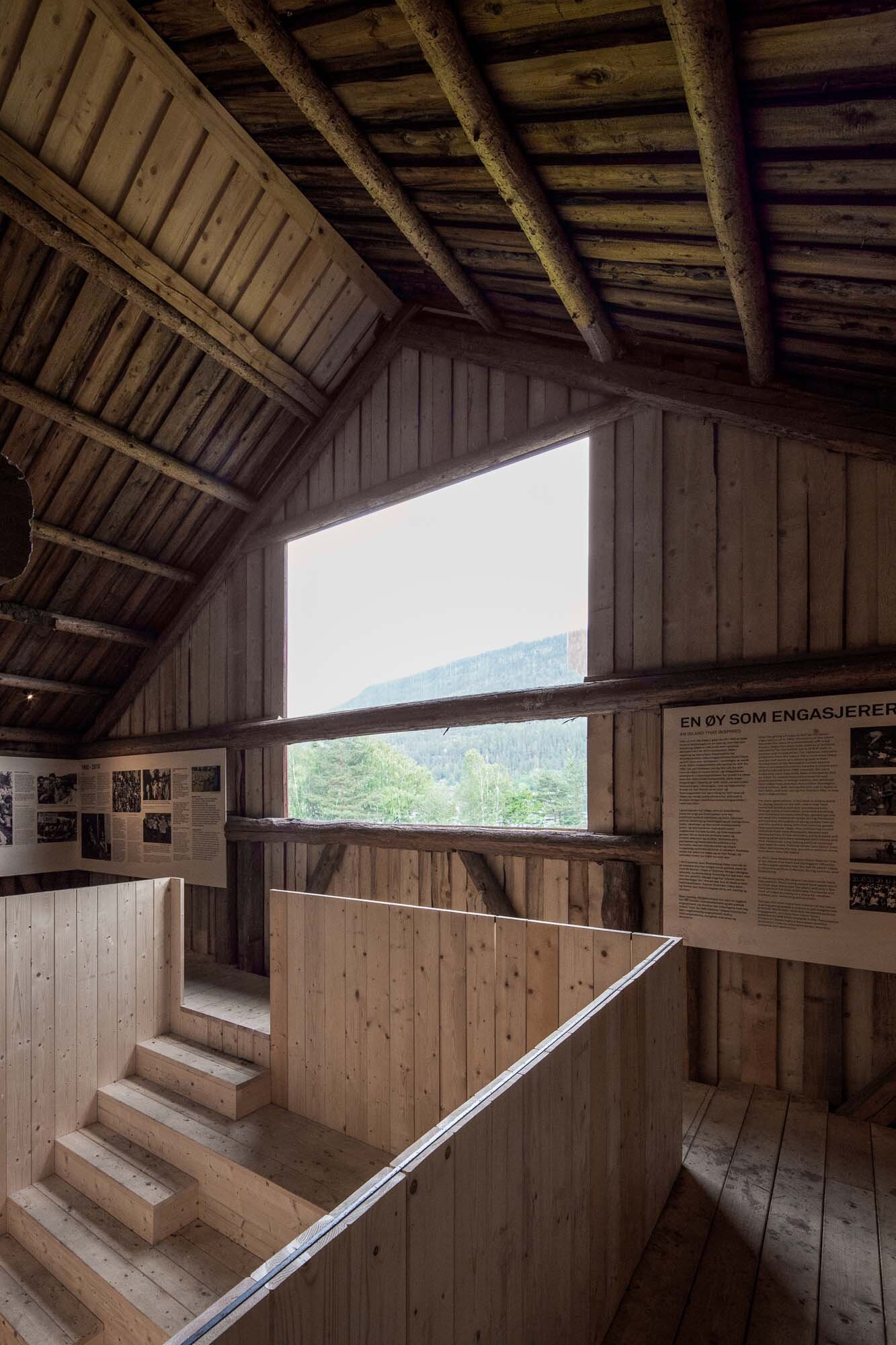 museum barn Utøya 02.jpg