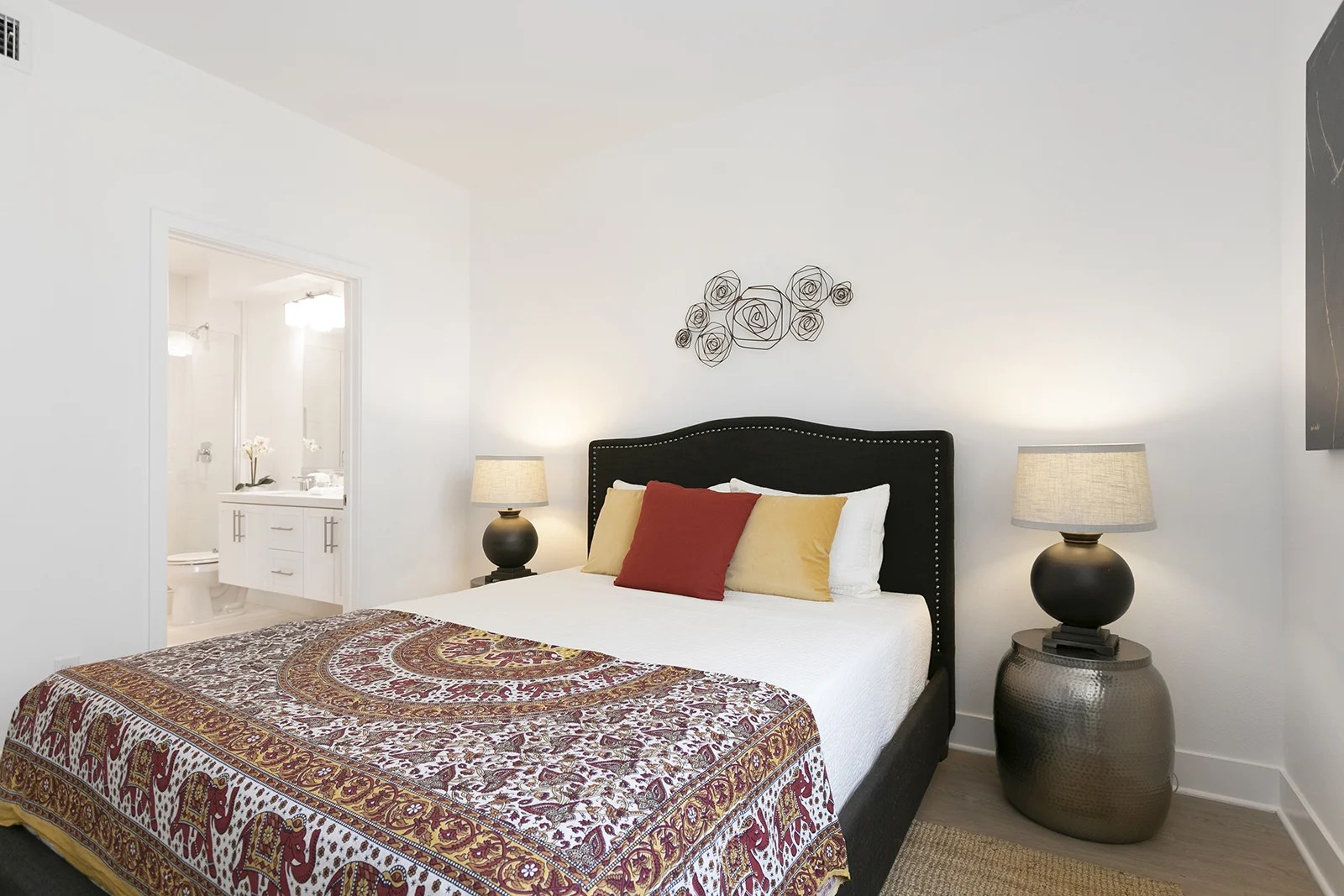 Home #2 - 3 BED | 3.5 BATH | 1,671 SF