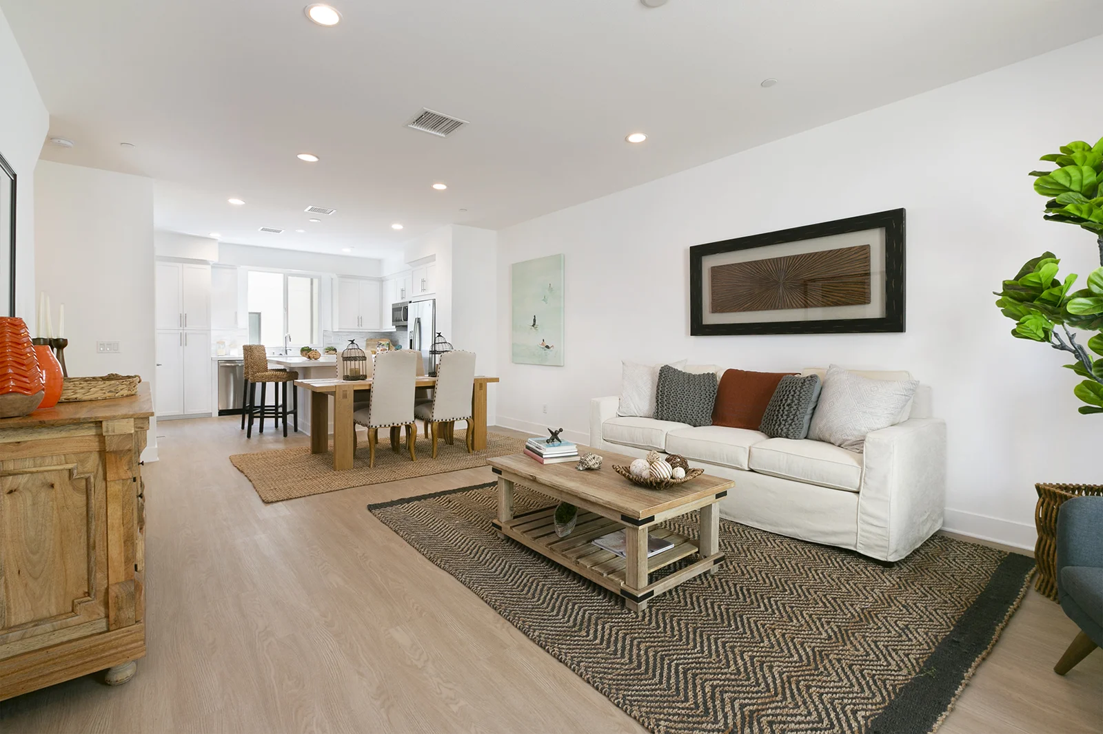Home #2 - 3 BED | 3.5 BATH | 1,671 SF
