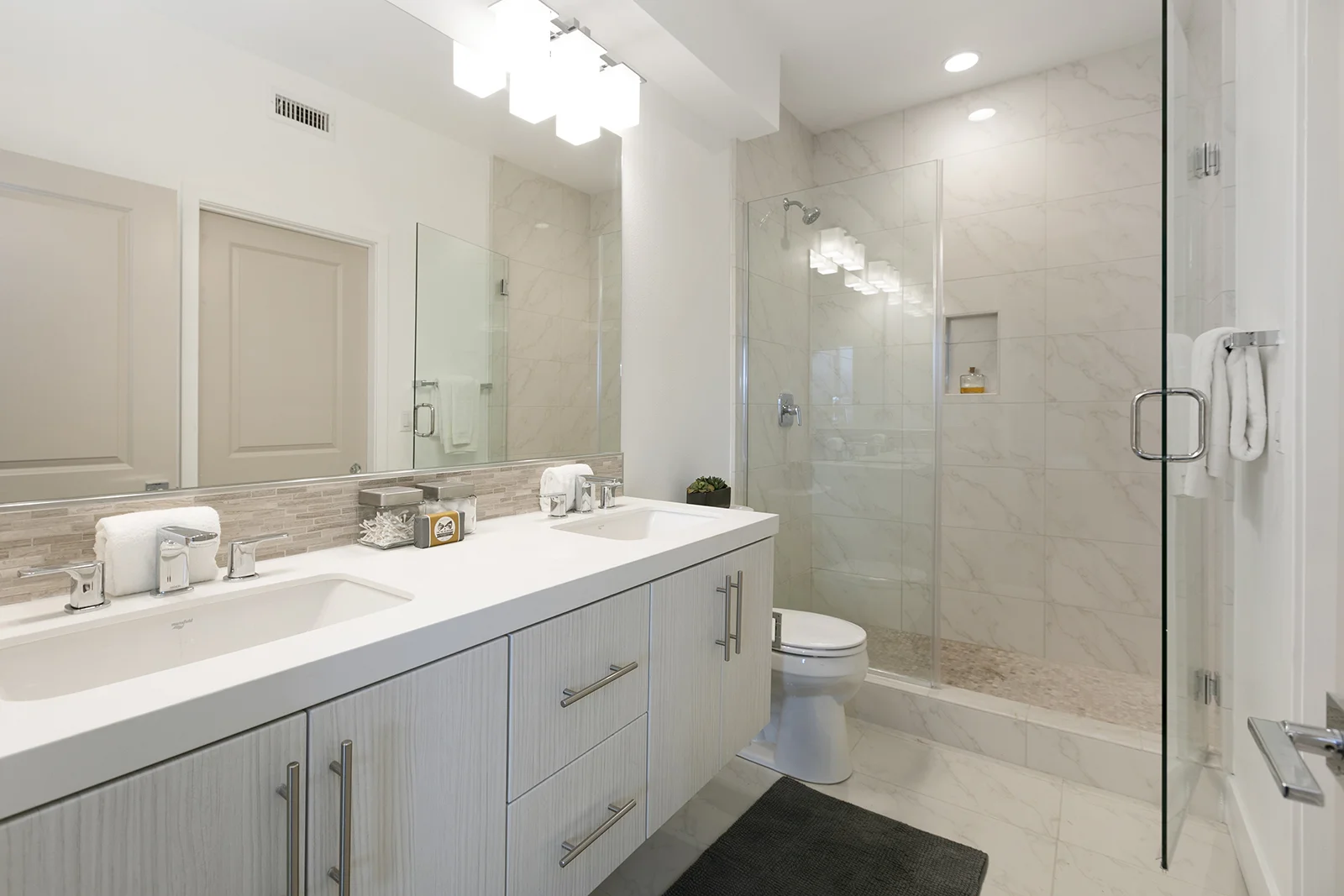 Home #8 - 3 BED | 3.5 BATH | 1,671 SF