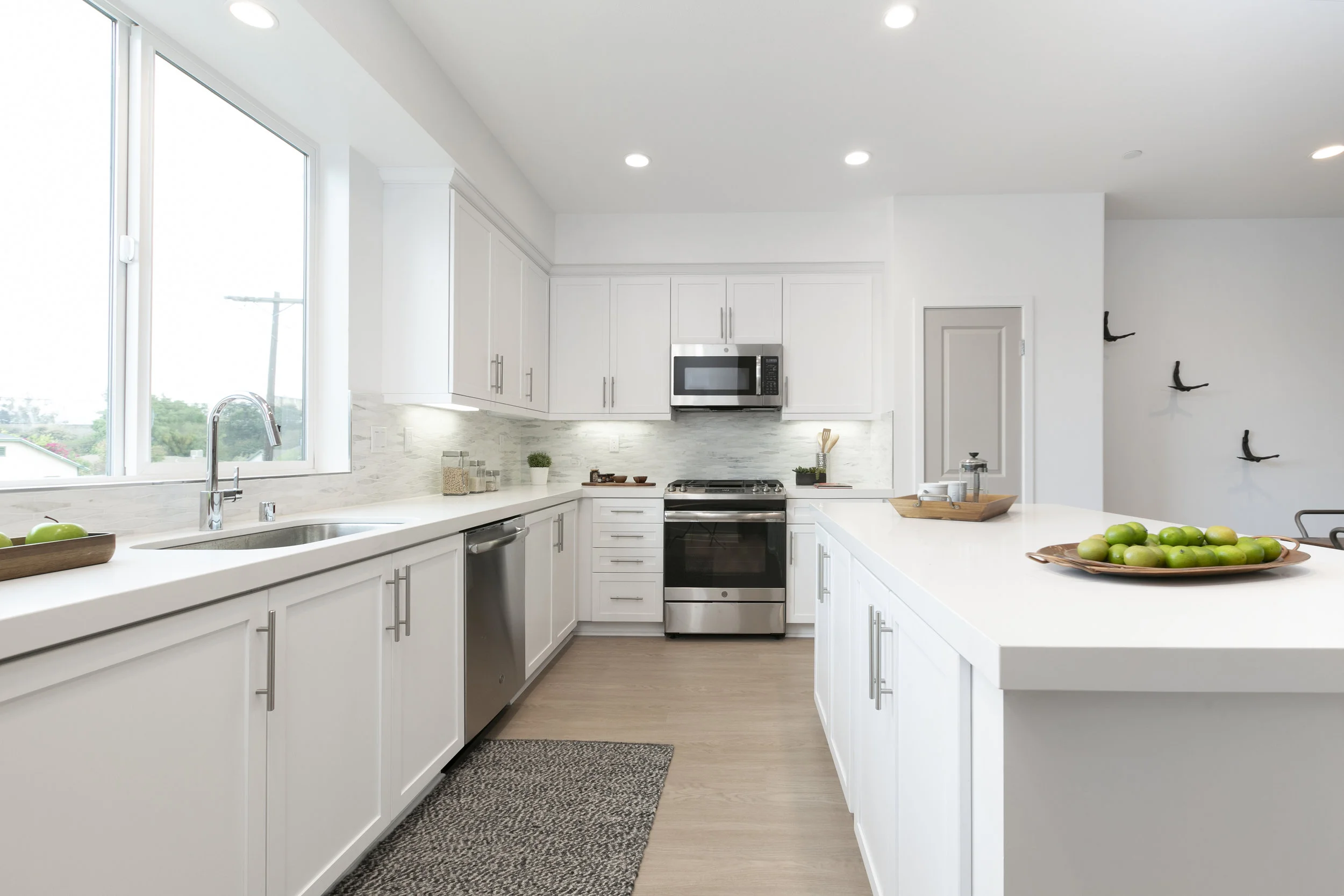 Home #12 - 3 BED | 3.5 BATH | 1882 SF