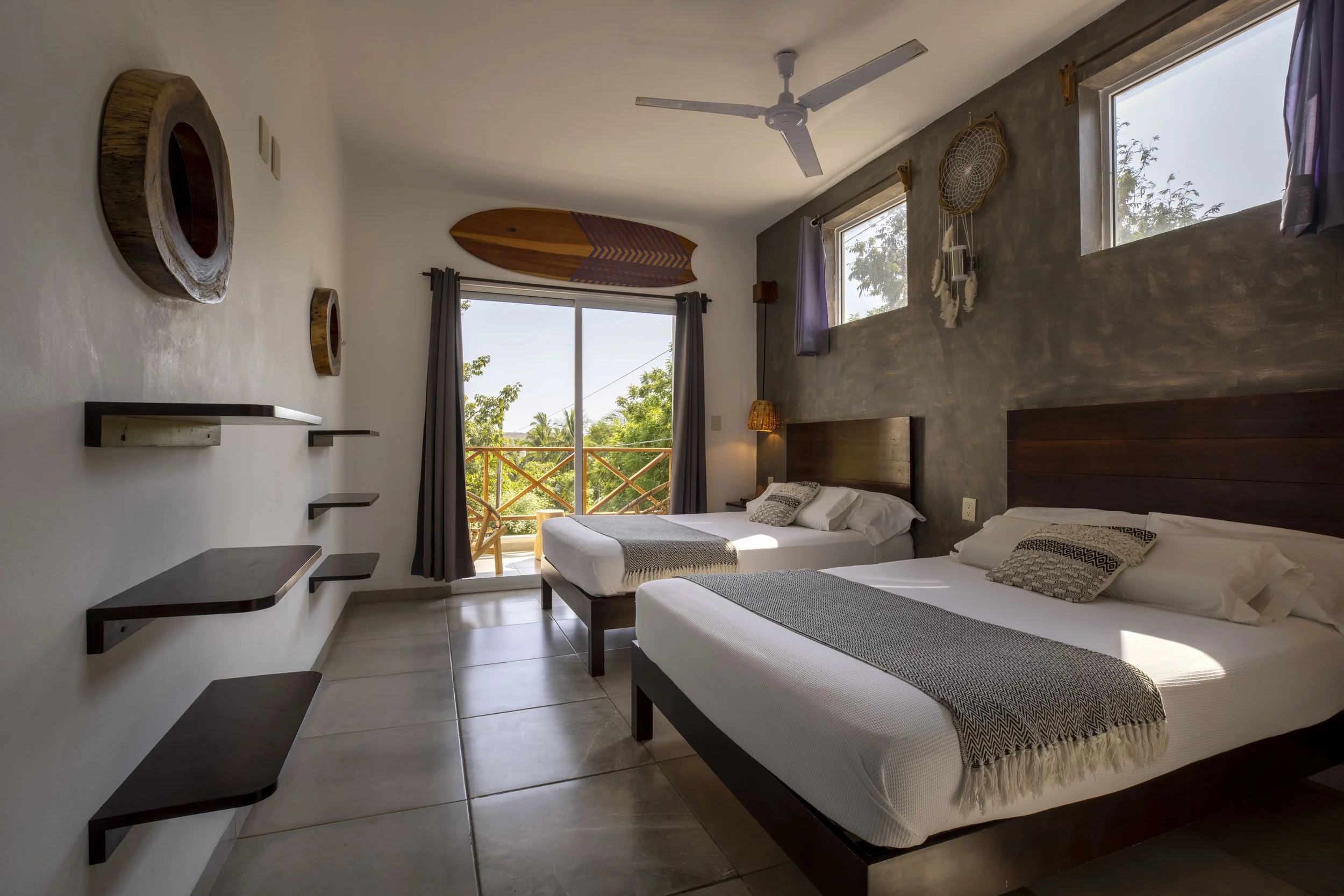 20250308_casa_de_olas_rooms_0010-HDR-2.jpg