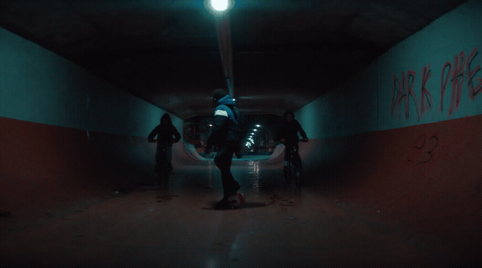 Frame 10 - oakley___bwya_-_kylian_mbappe__60 (1080p).gif