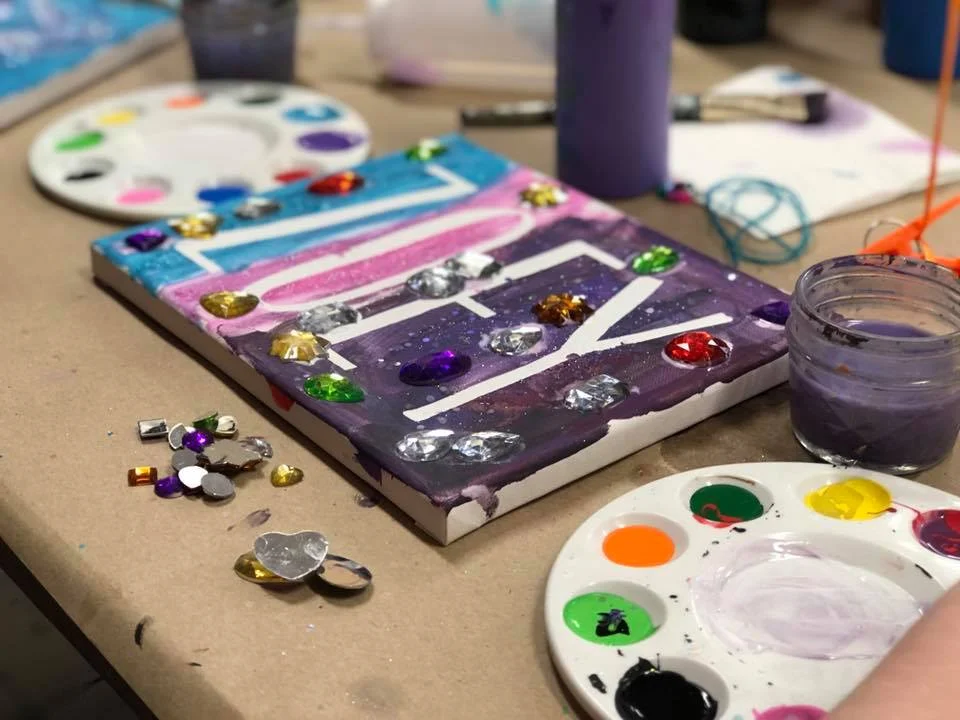 How to make your own CUSTOM canvas name art at home