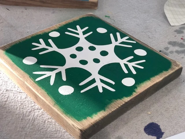 DIY Mini Wooden Winter Signs