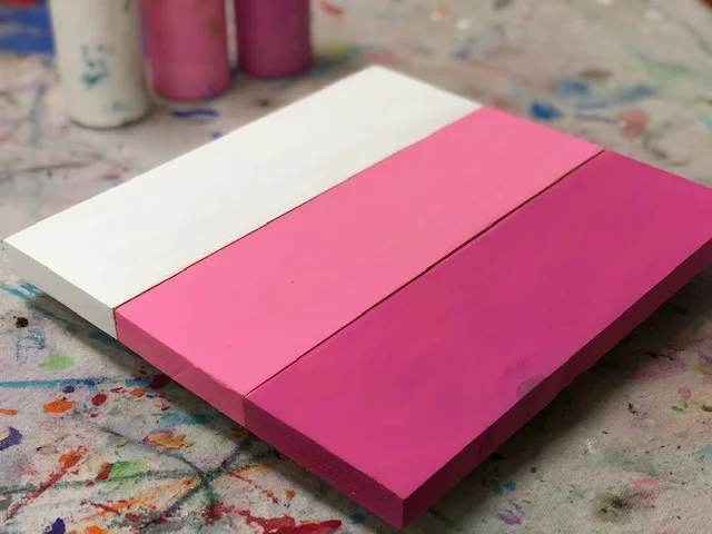 Make your own Valentine's Day pallet sign, easy step by step tutorial